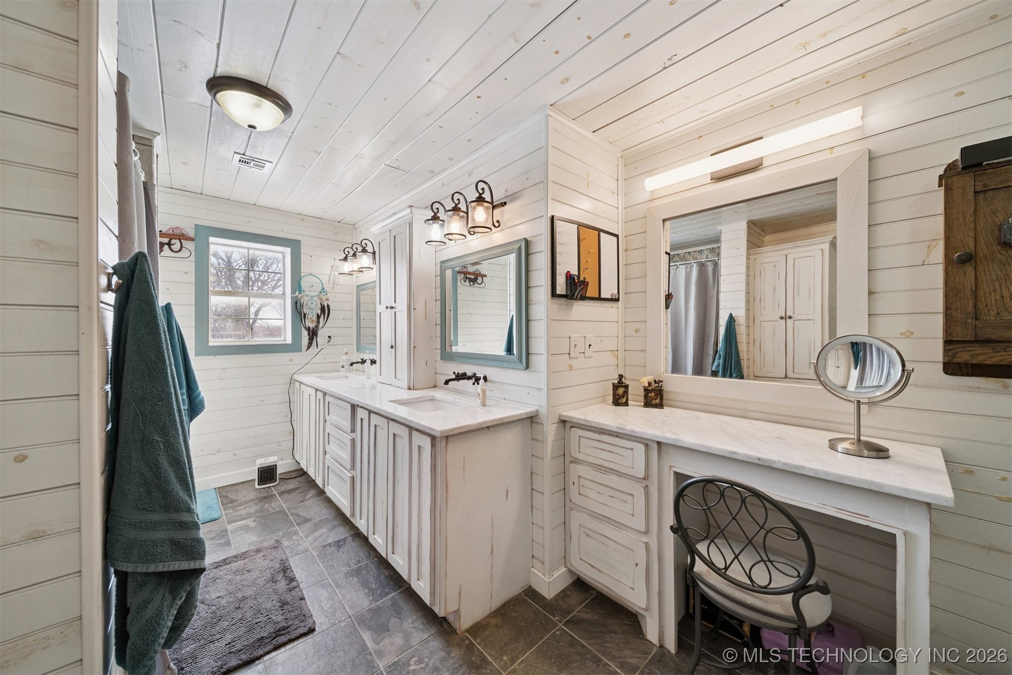 11815 Ew 255 Road Property Photo 21