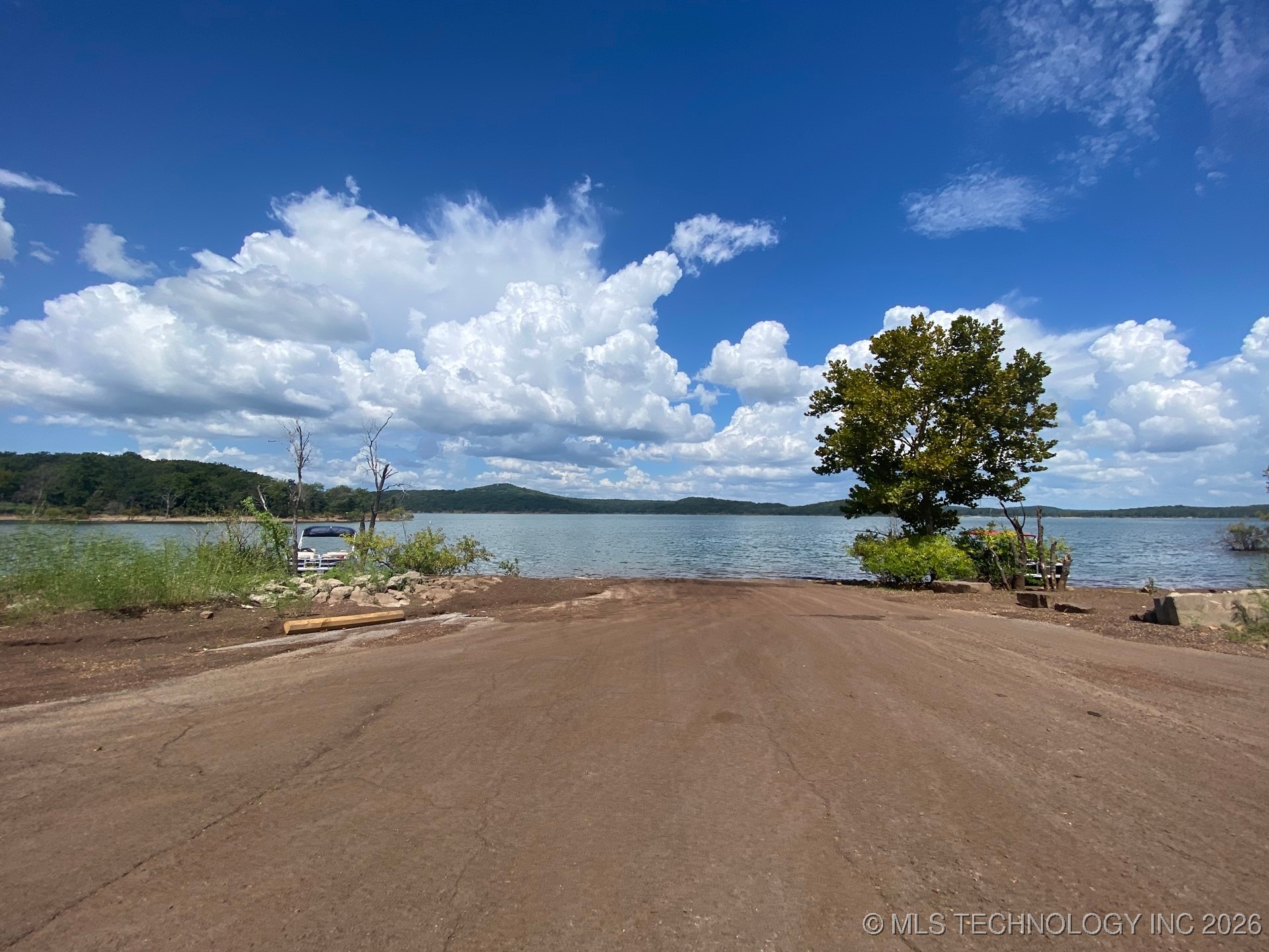 20476 S Chicken Creek Road Property Photo 33