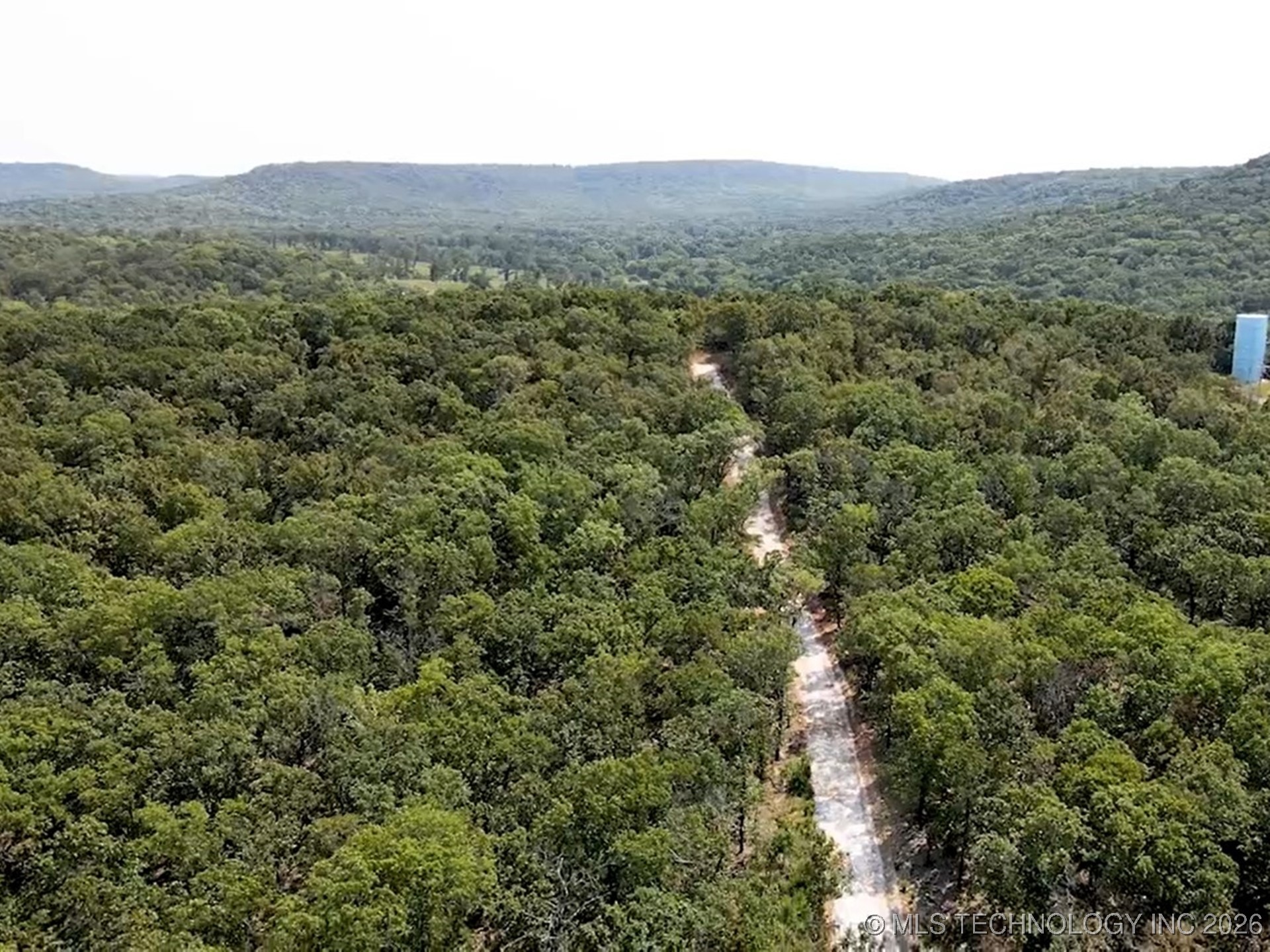 20488 S Chicken Creek Road Property Photo 8
