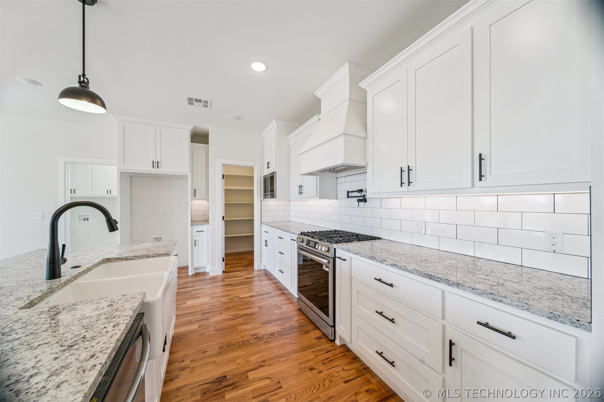 21481 S 4190 Road Property Photo 20