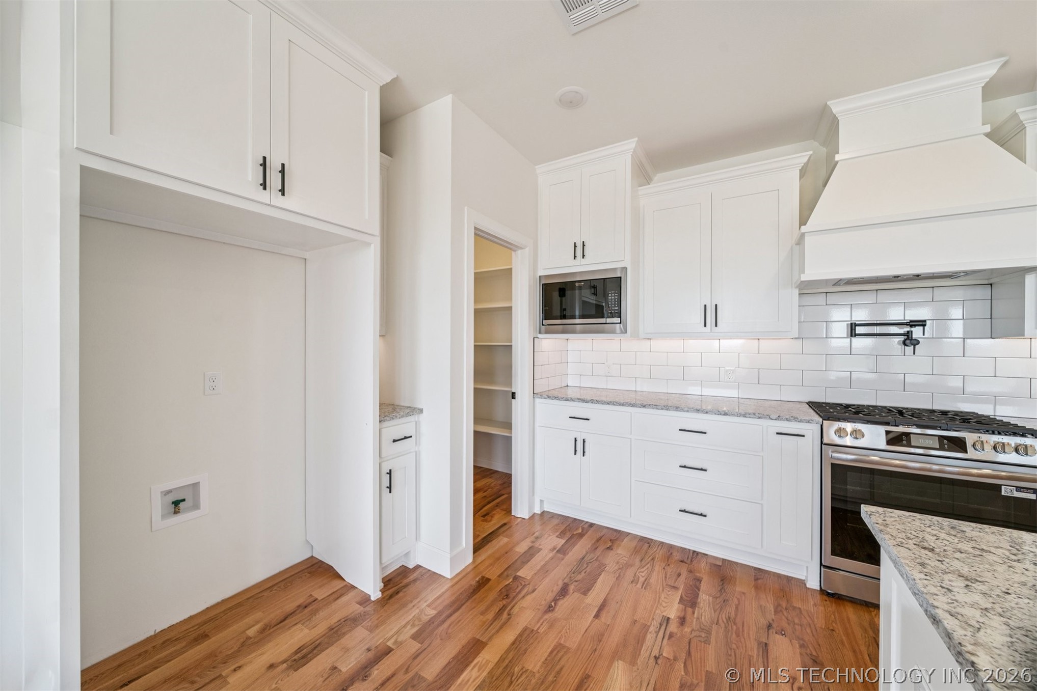 21481 S 4190 Road Property Photo 23