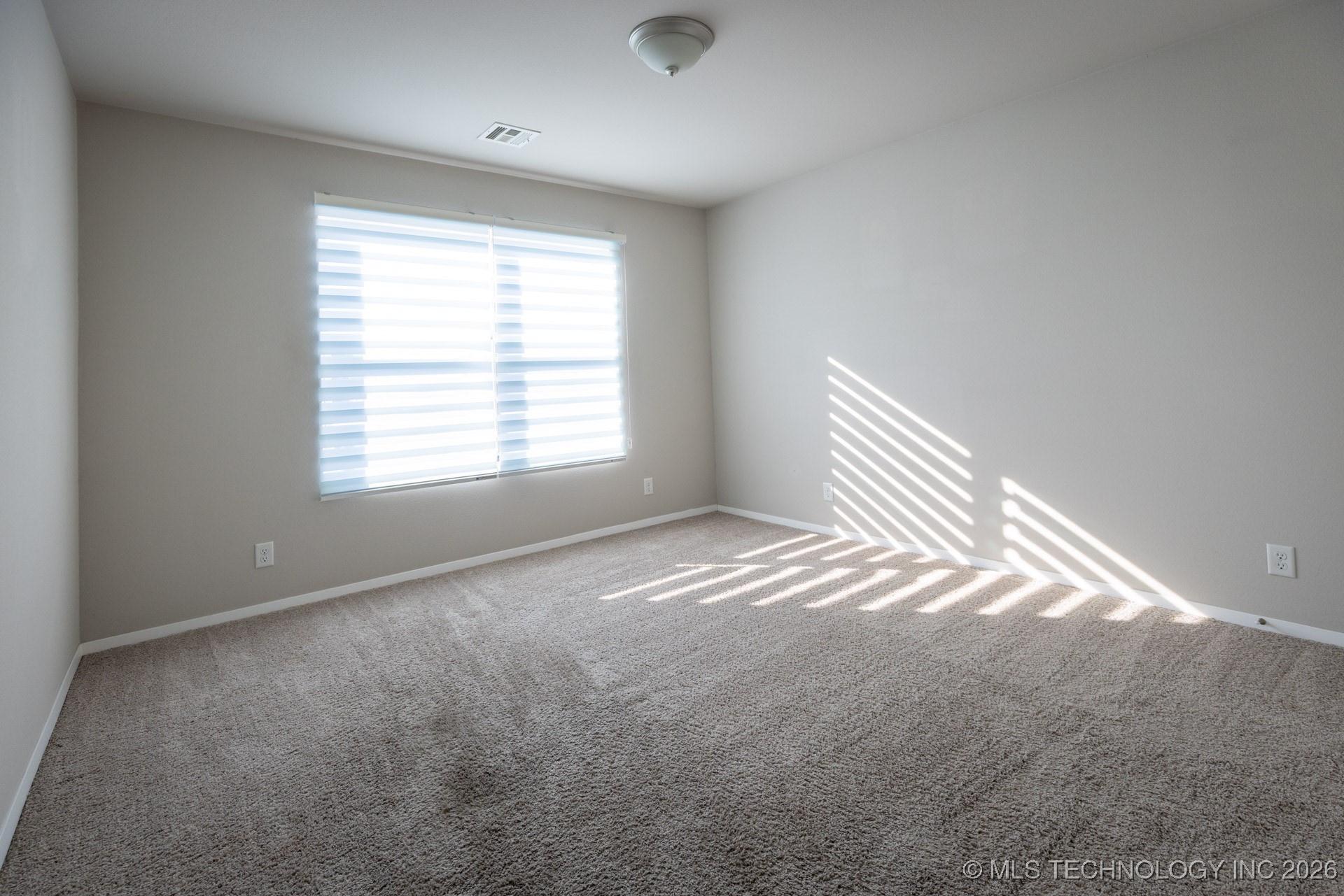 1208 E Richmond Street Property Photo 10