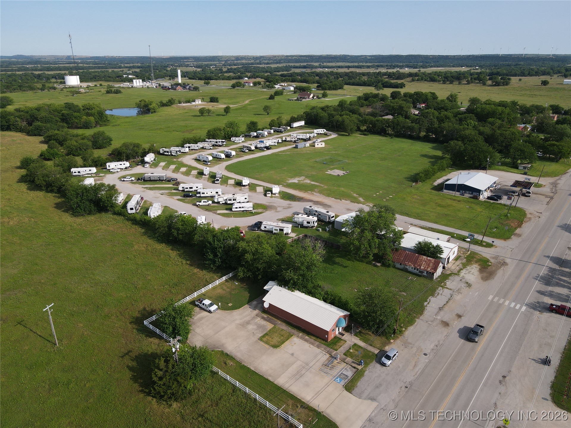 16677 Us Highway 77 Property Photo 2