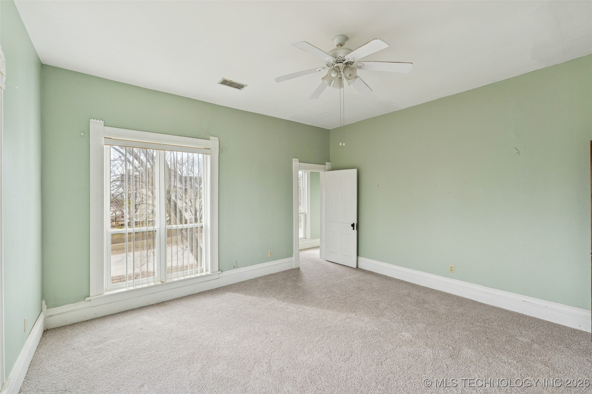 303 N Smith Property Photo 28