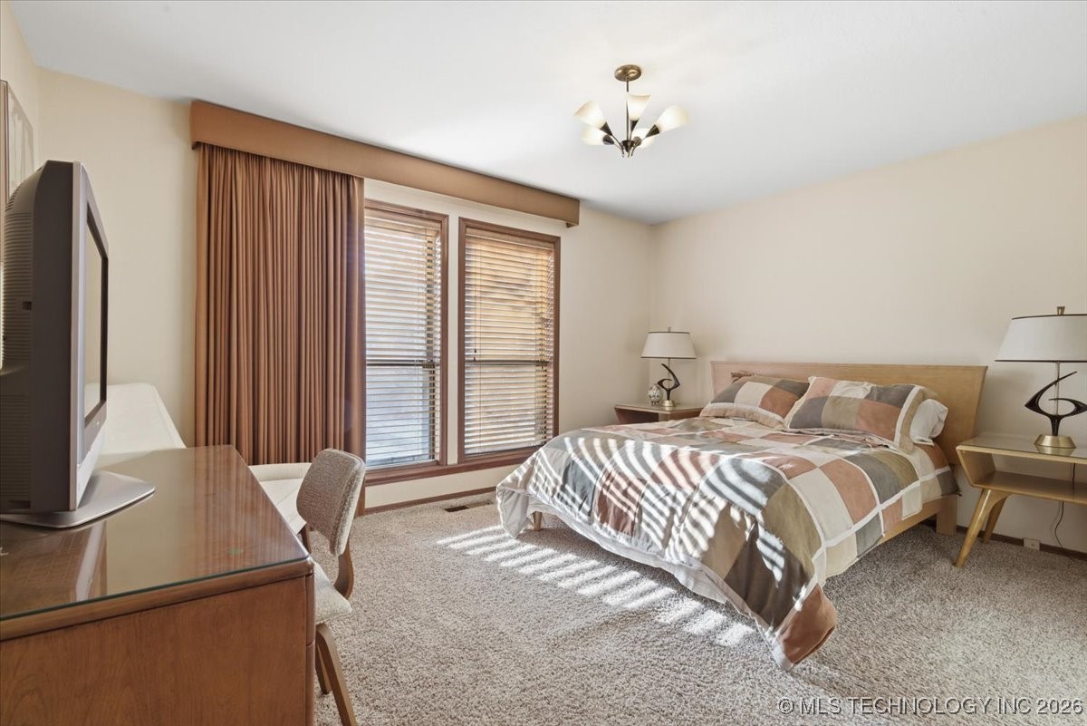 10137 S Marion Avenue Property Photo 19