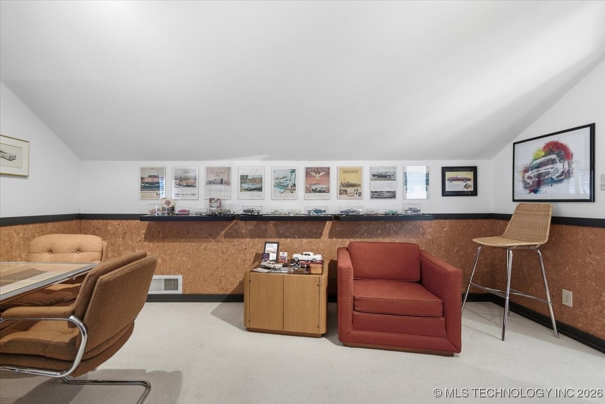 10137 S Marion Avenue Property Photo 28