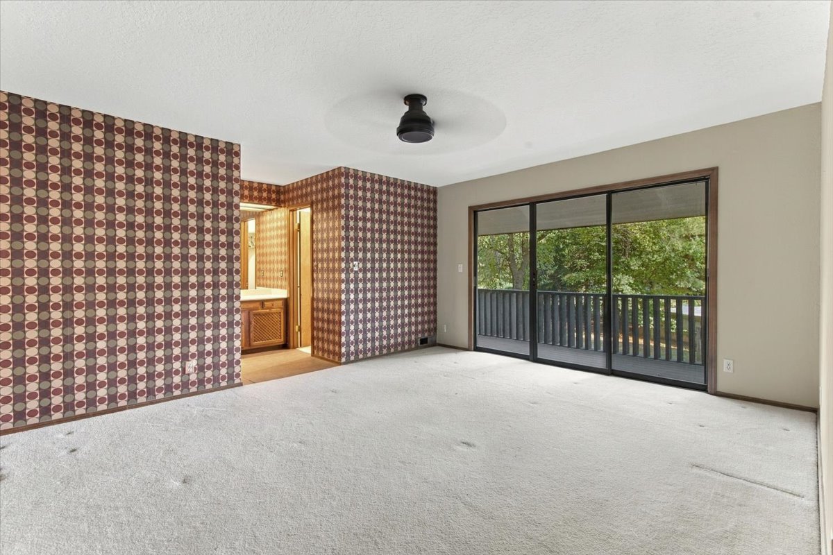 10137 S Marion Avenue Property Photo 42
