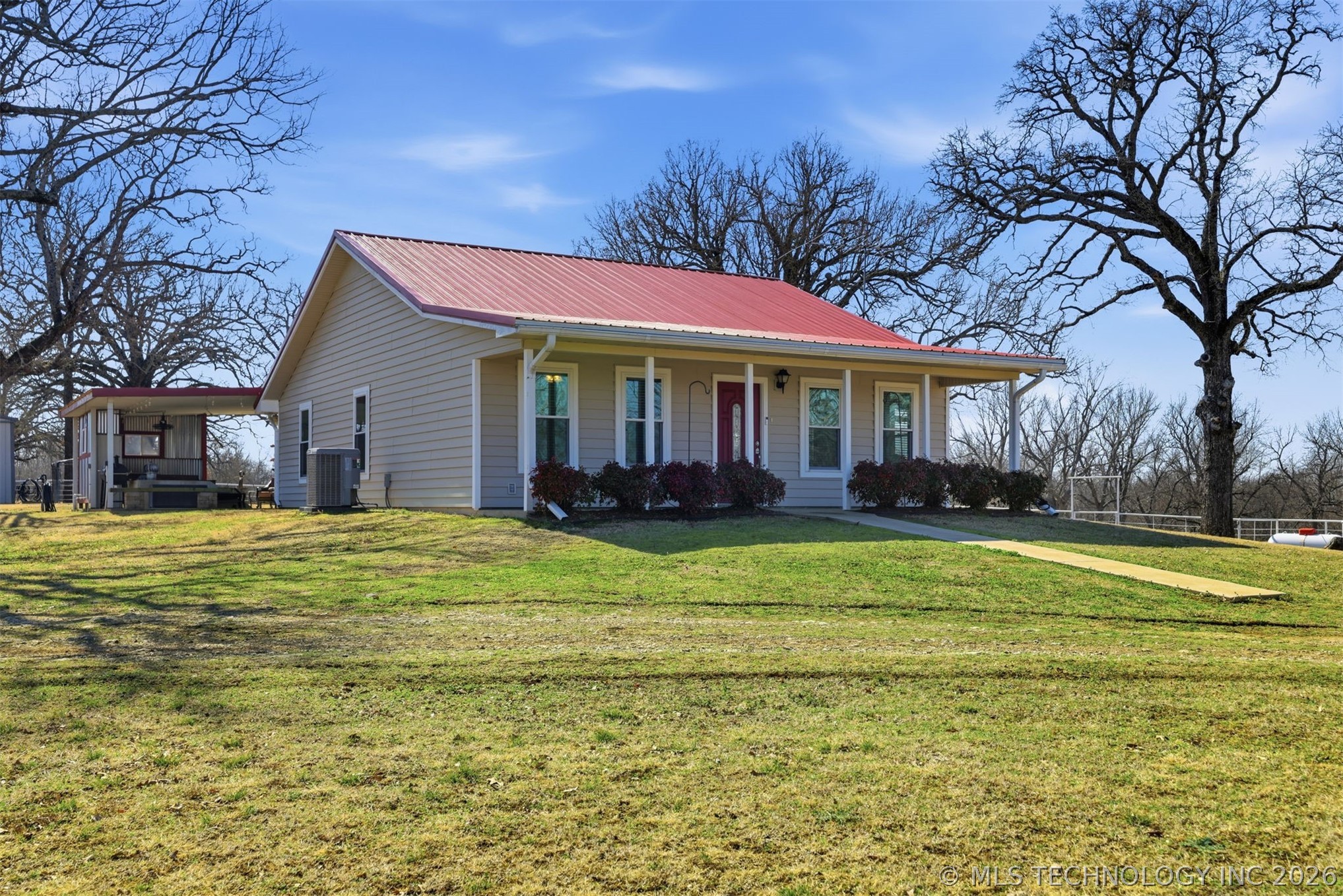 1178 N Us Hwy 70 Property Photo 1