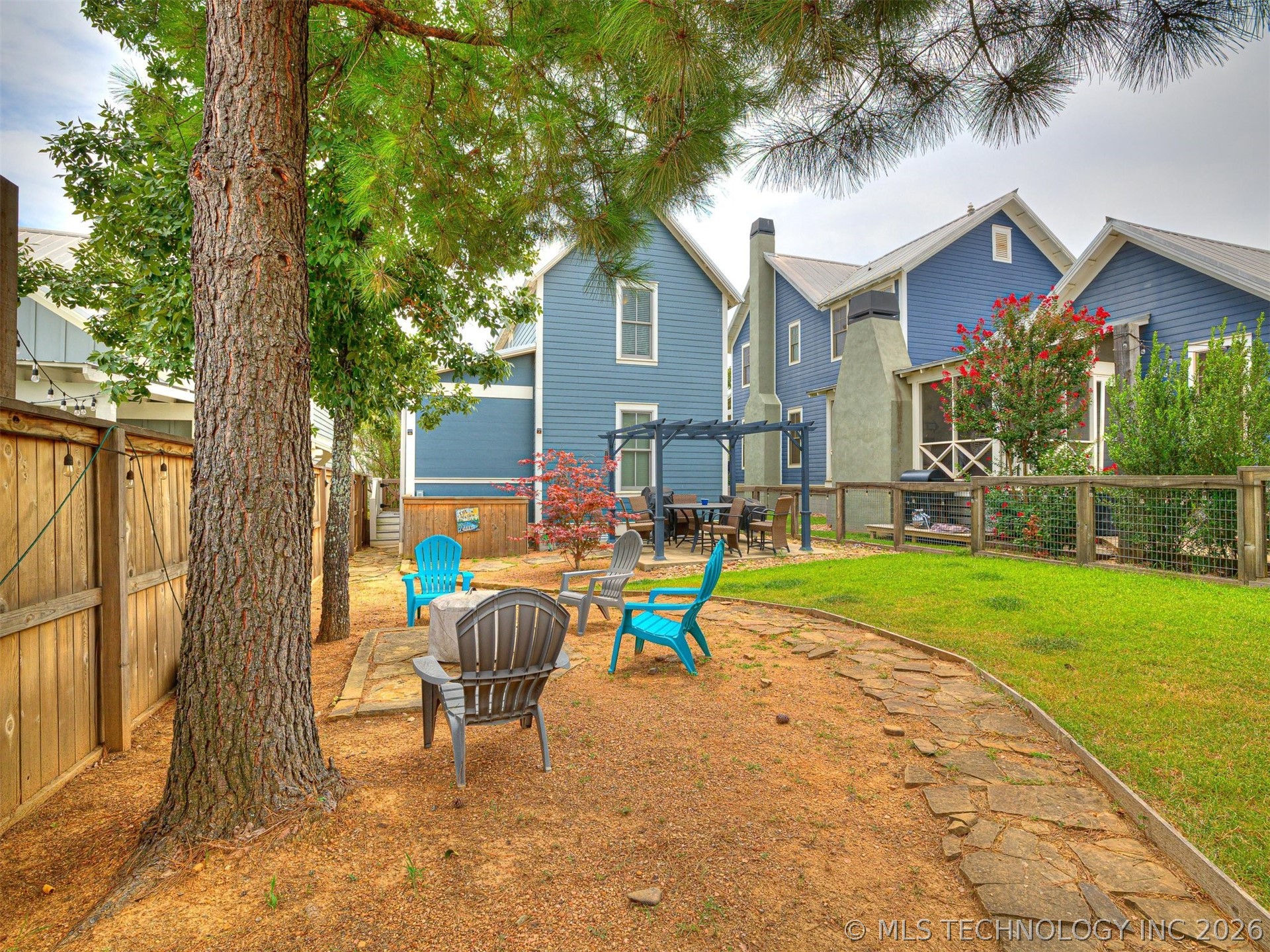 39 Boardwalk Street Property Photo 43