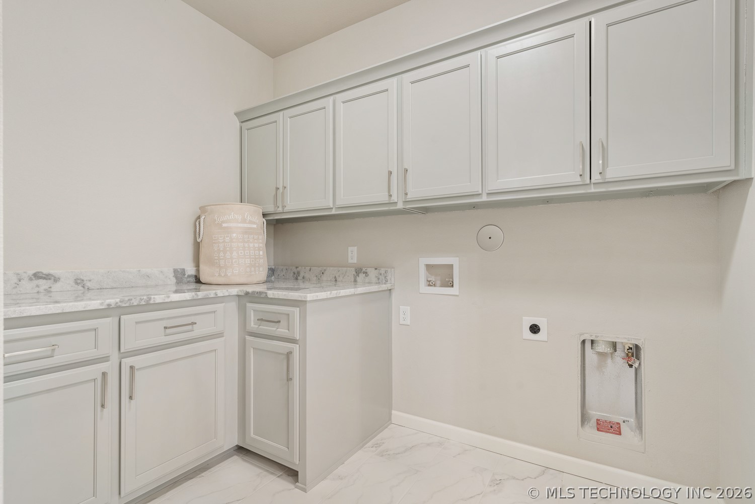 5412 E 125th Place S Property Photo 11