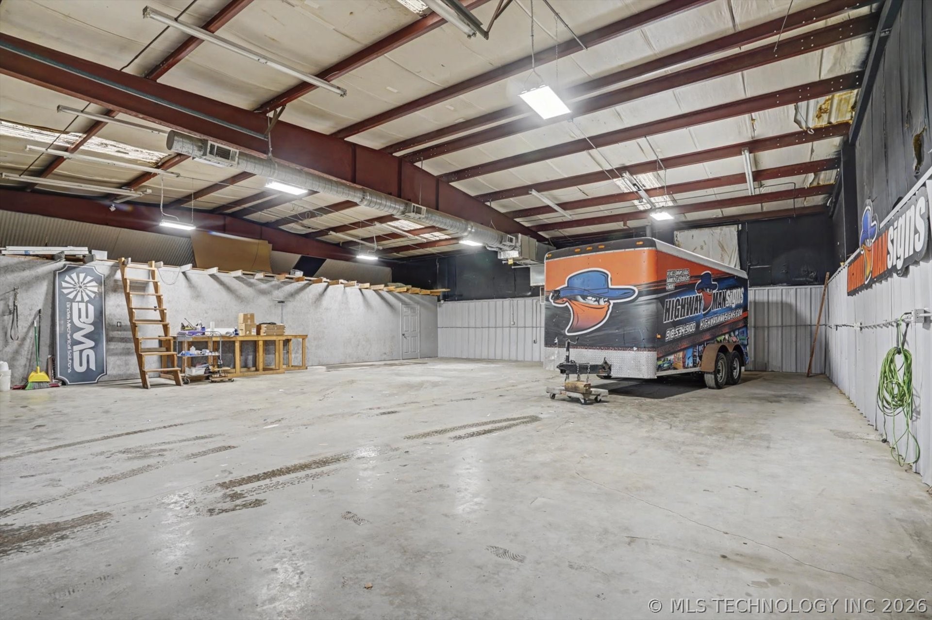 603 W Rogers Boulevard Property Photo 7