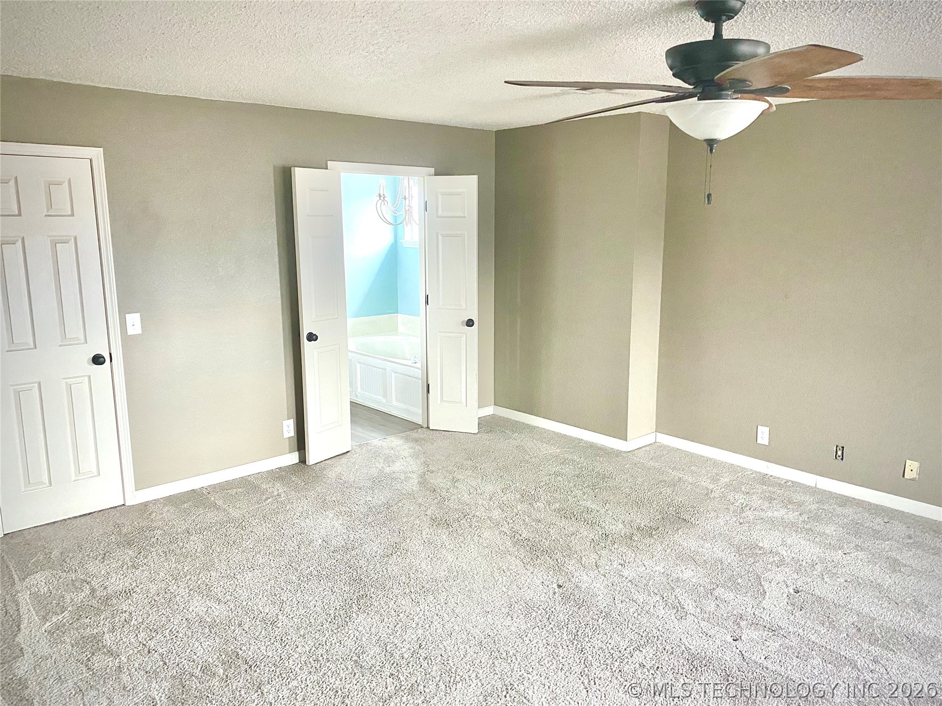 9515 E 99th Place Property Photo 16