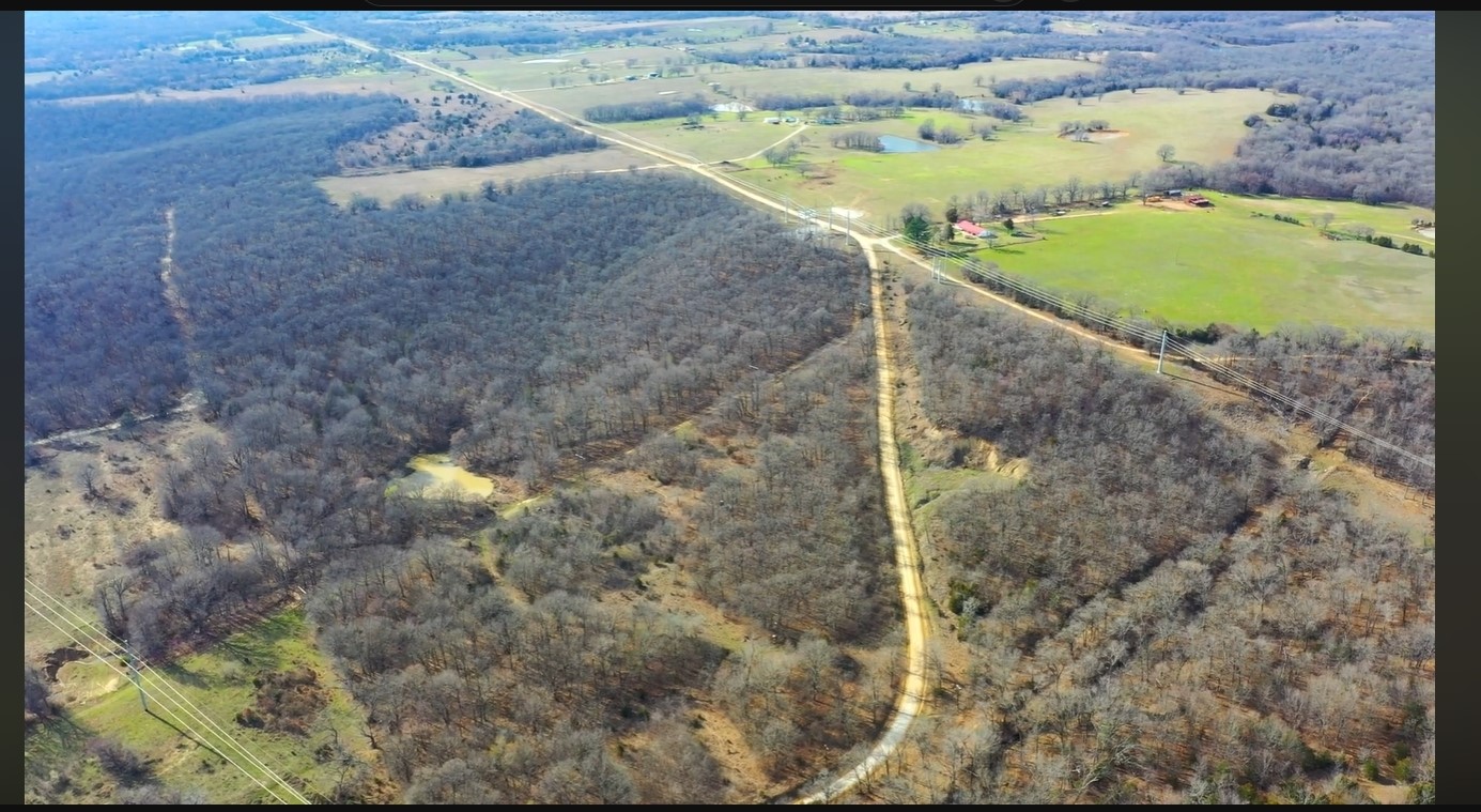 8 N 3800 Road Property Photo 4