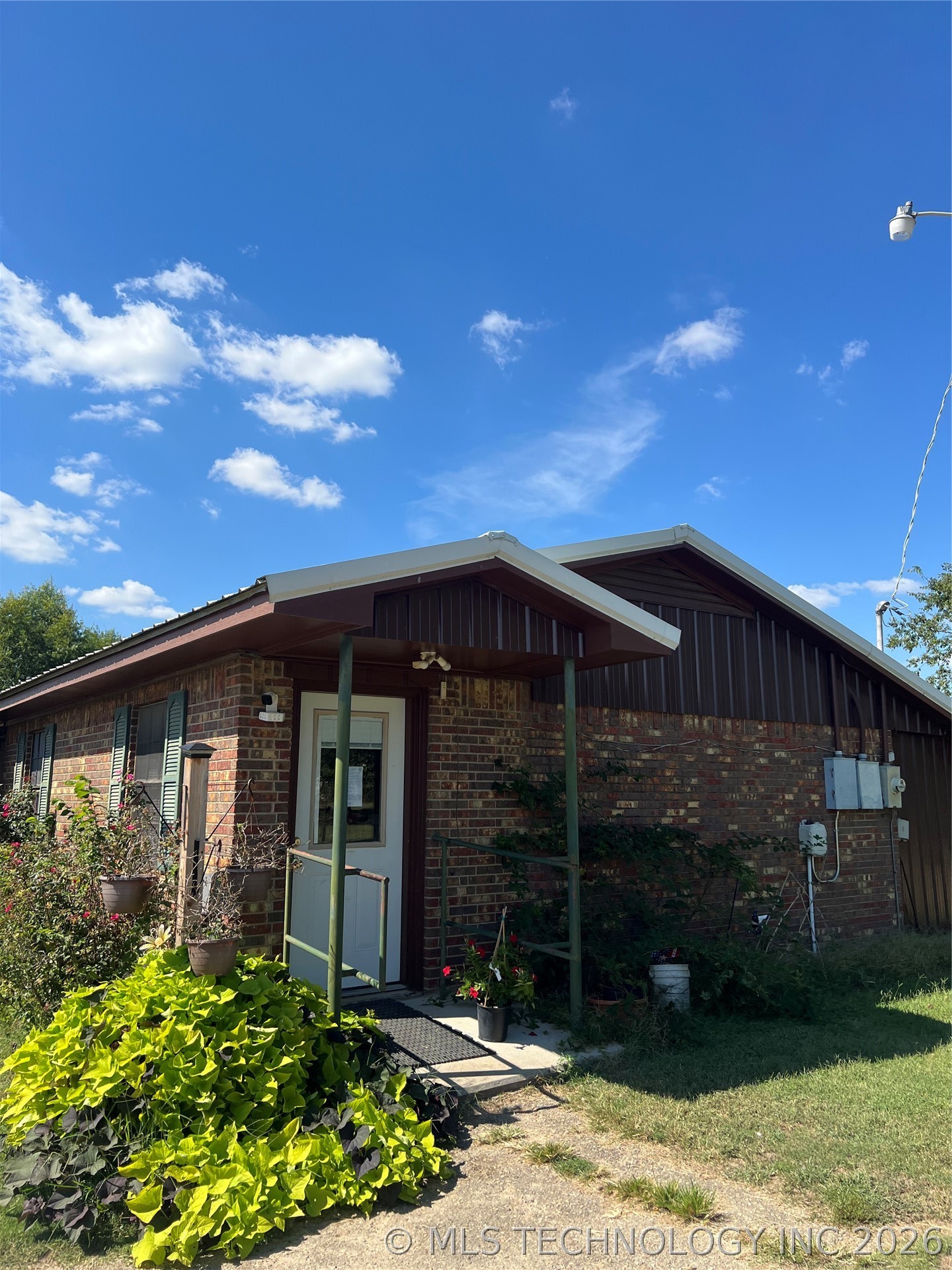2604854 Property Photo 1