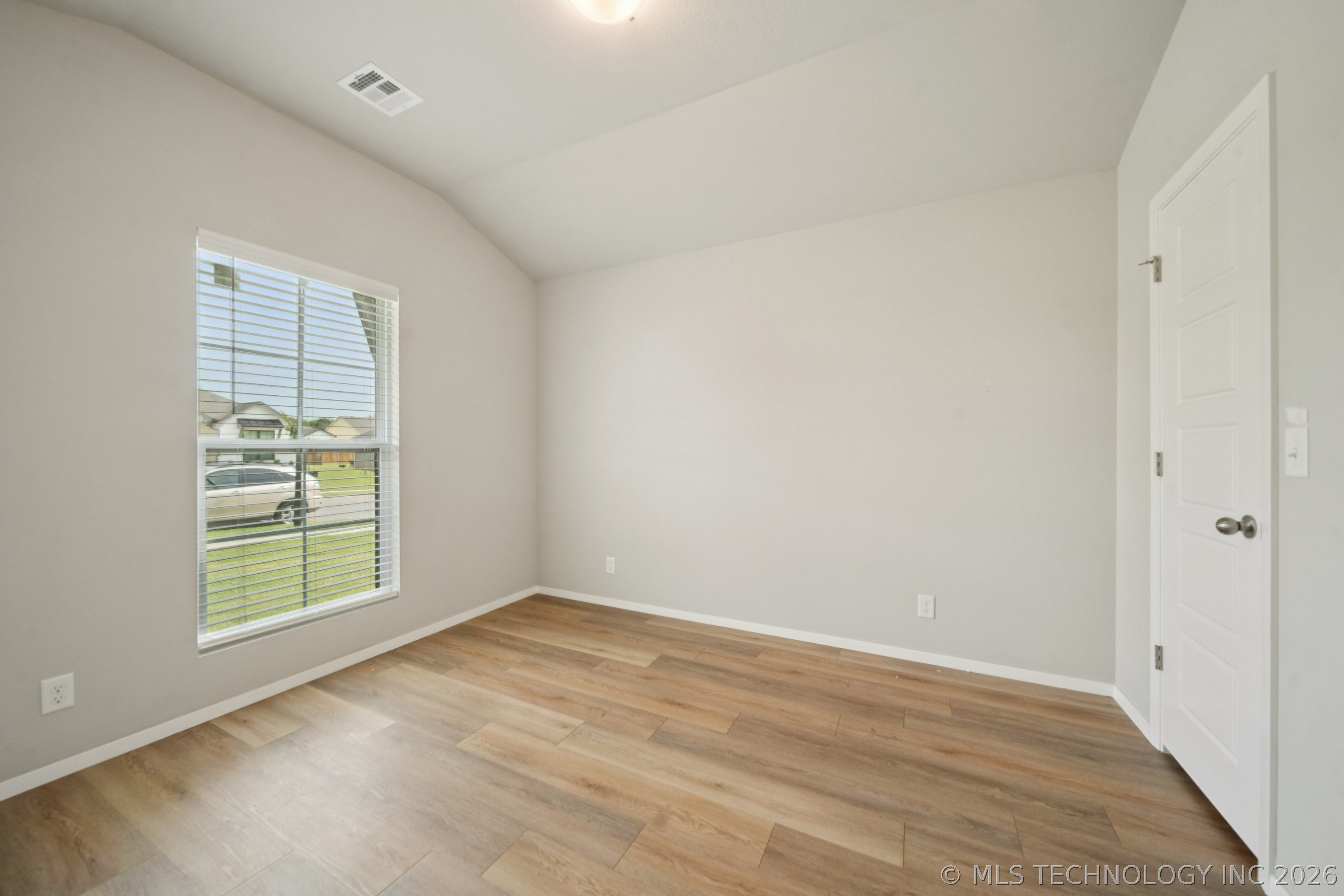 7404 E 89th Place N Property Photo 23