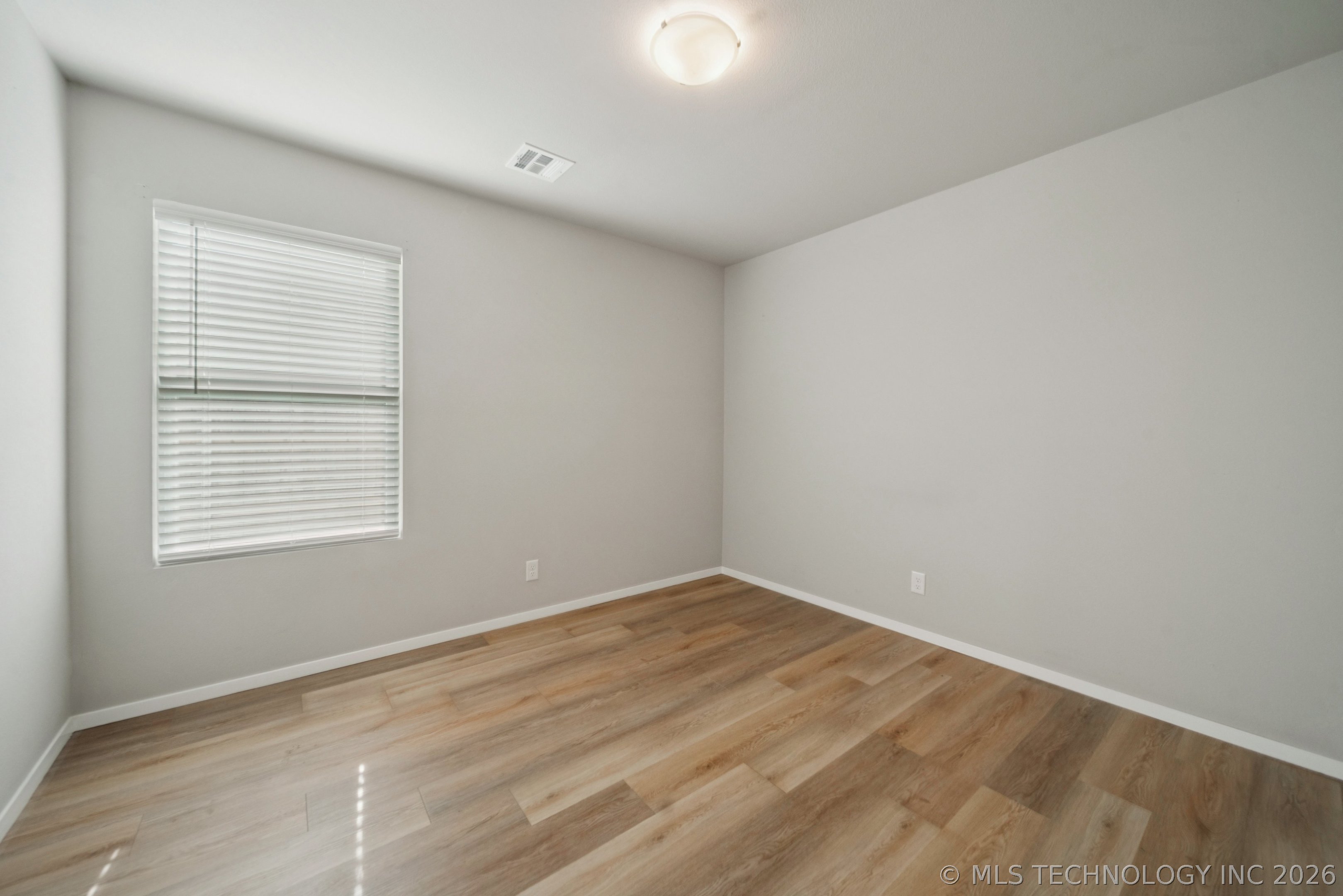 7404 E 89th Place N Property Photo 26