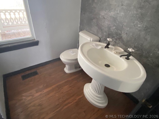 3510 S Country Club Road Property Photo 5