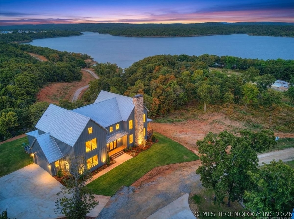 295 Falcon Tree Loop Property Photo 1
