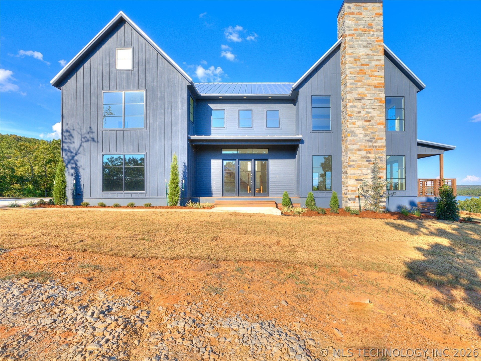 295 Falcon Tree Loop Property Photo 2