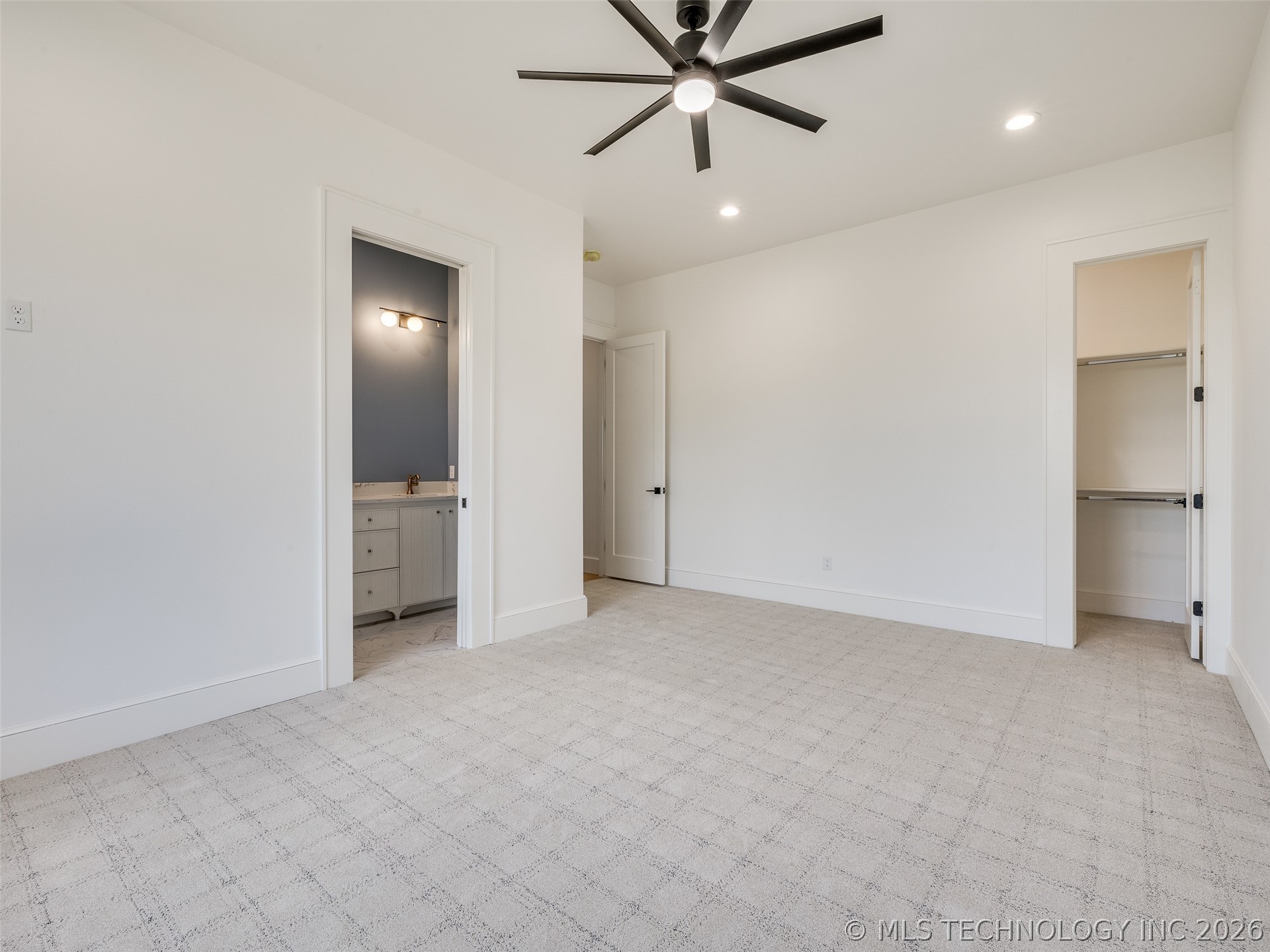 295 Falcon Tree Loop Property Photo 62