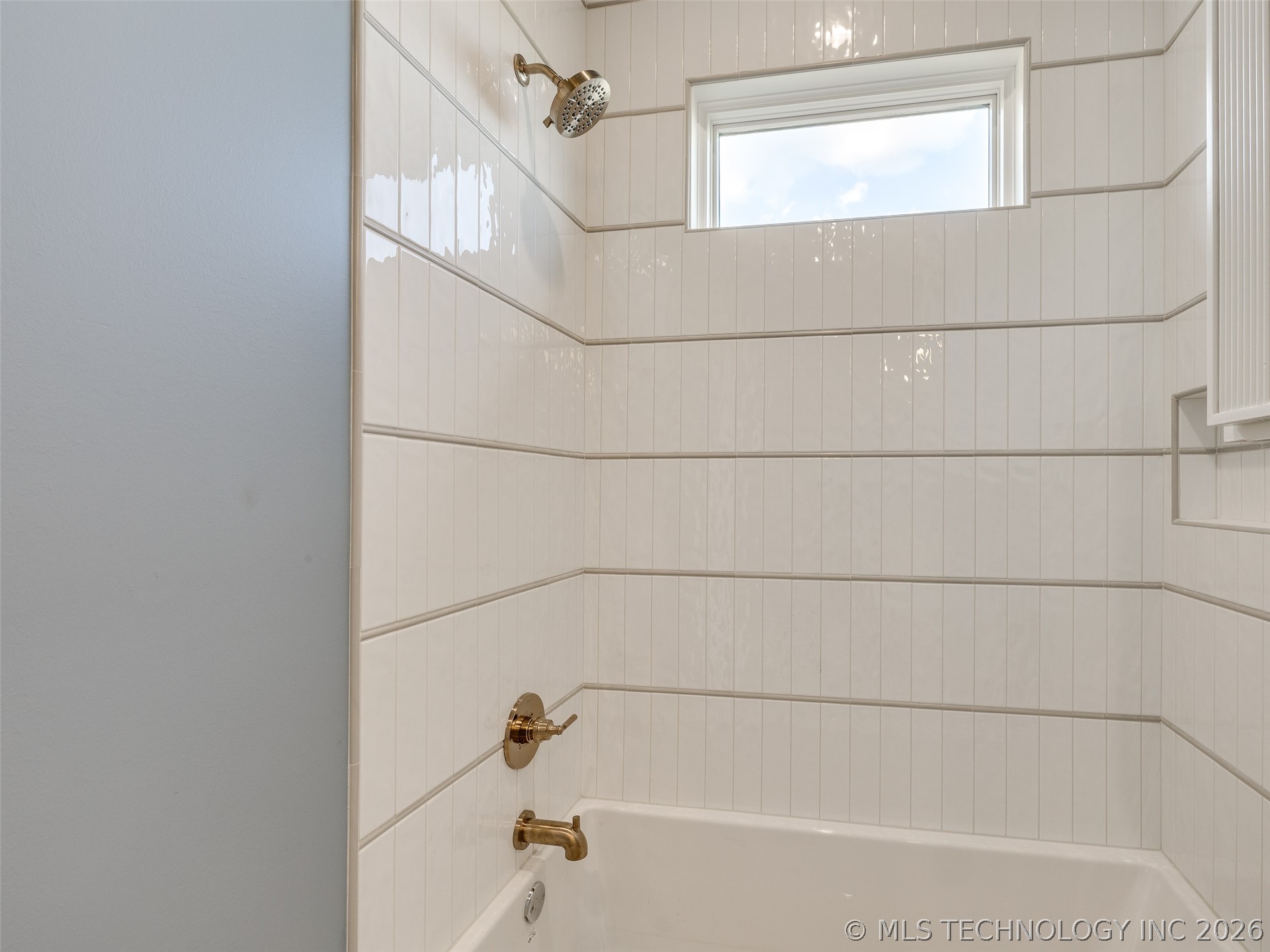 295 Falcon Tree Loop Property Photo 65