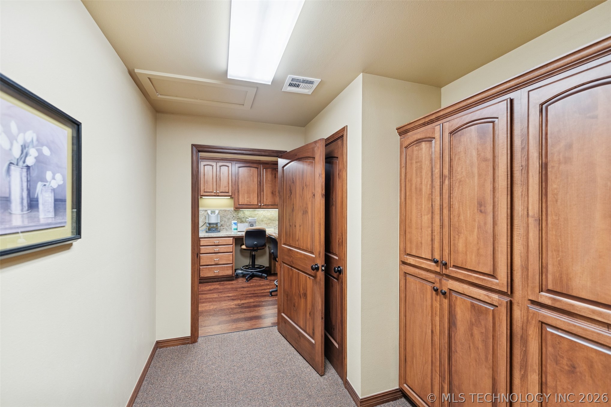 1100 W Blue Starr Drive Property Photo 20