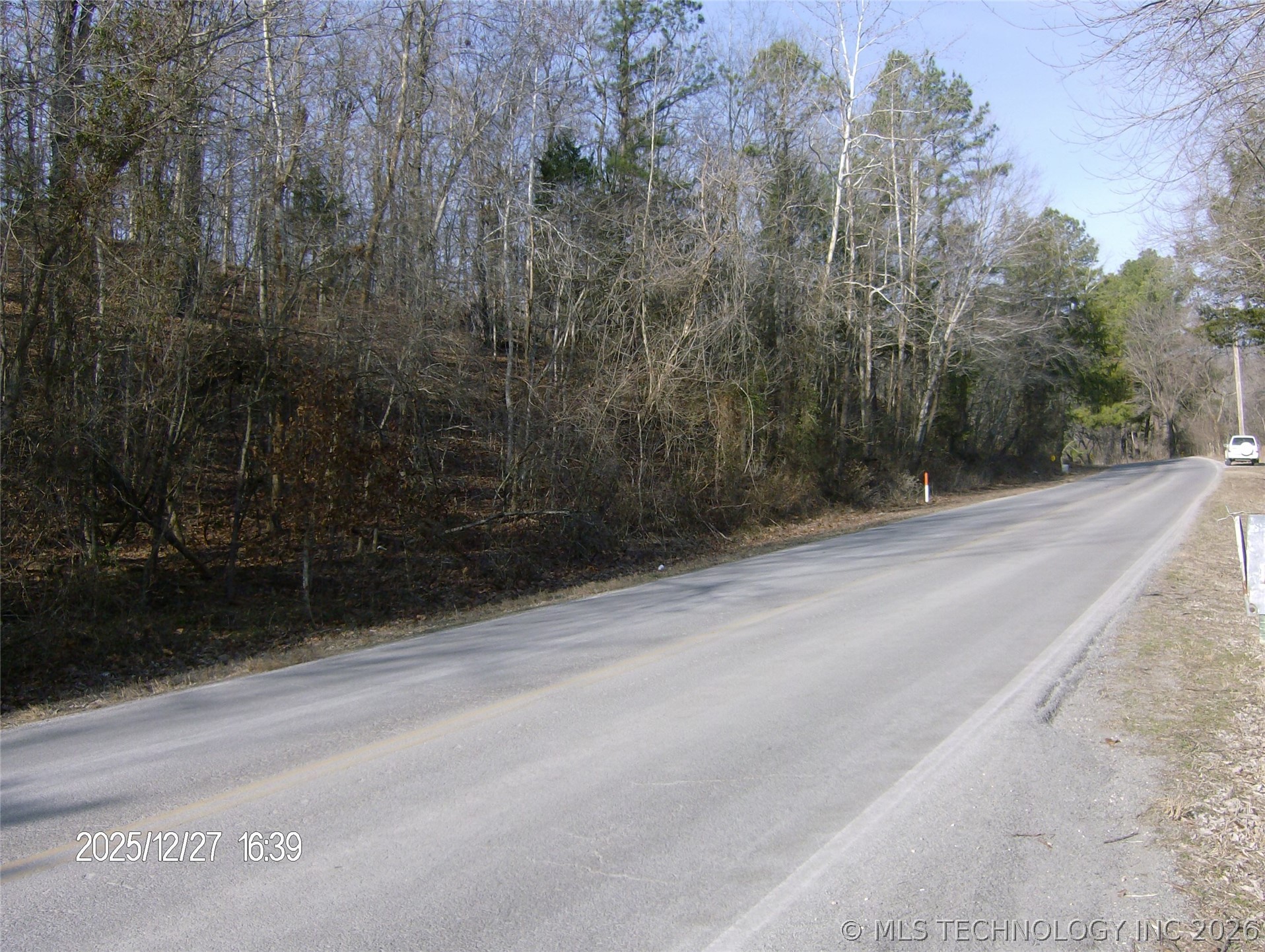 19945 E 720 Road Property Photo 4