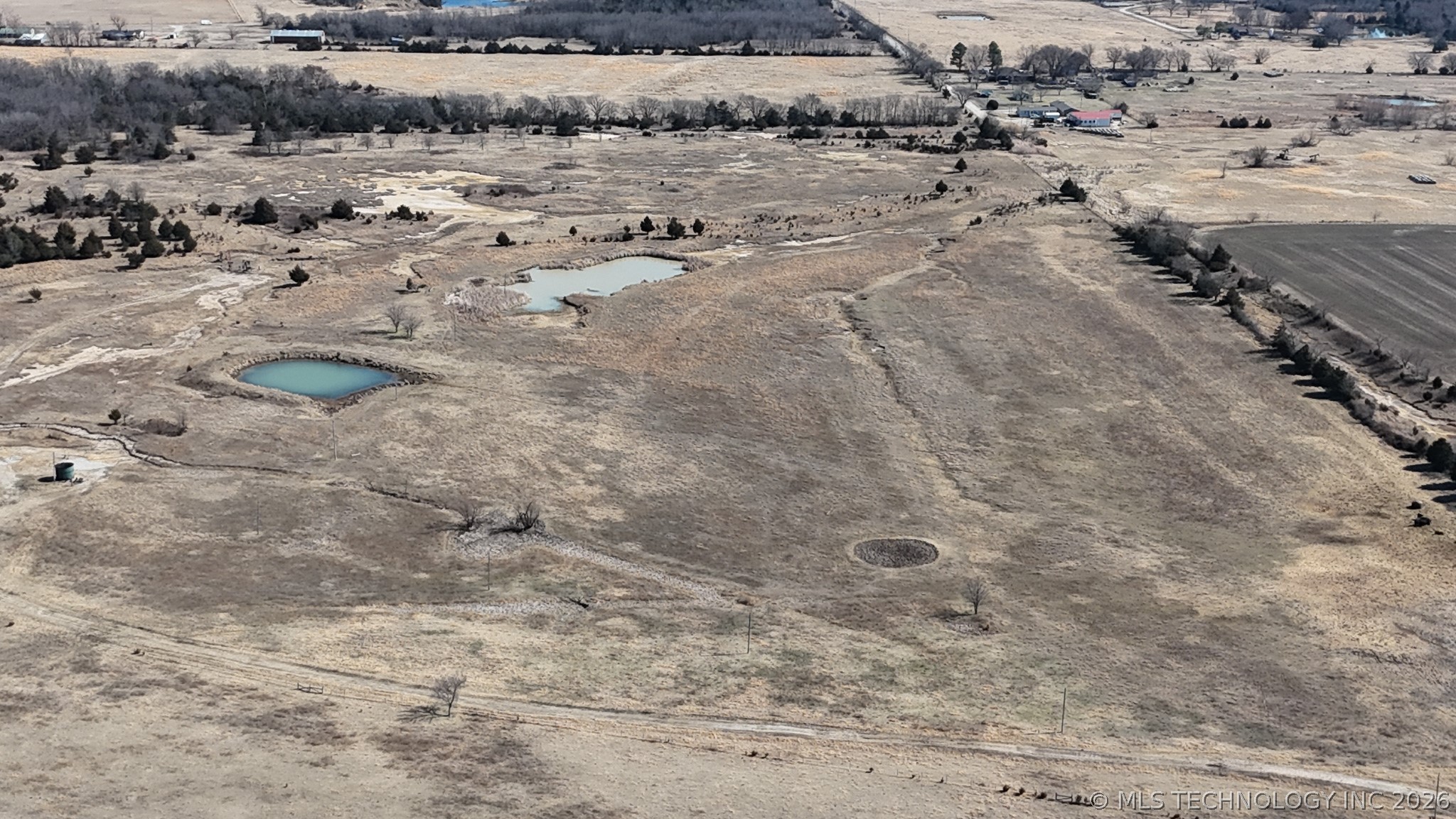 S 280 Road Property Photo 3