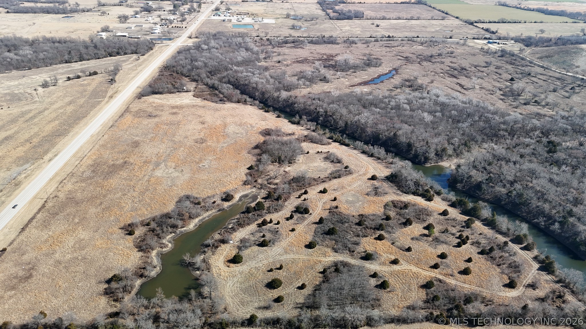 Hwy 62 Property Photo 3