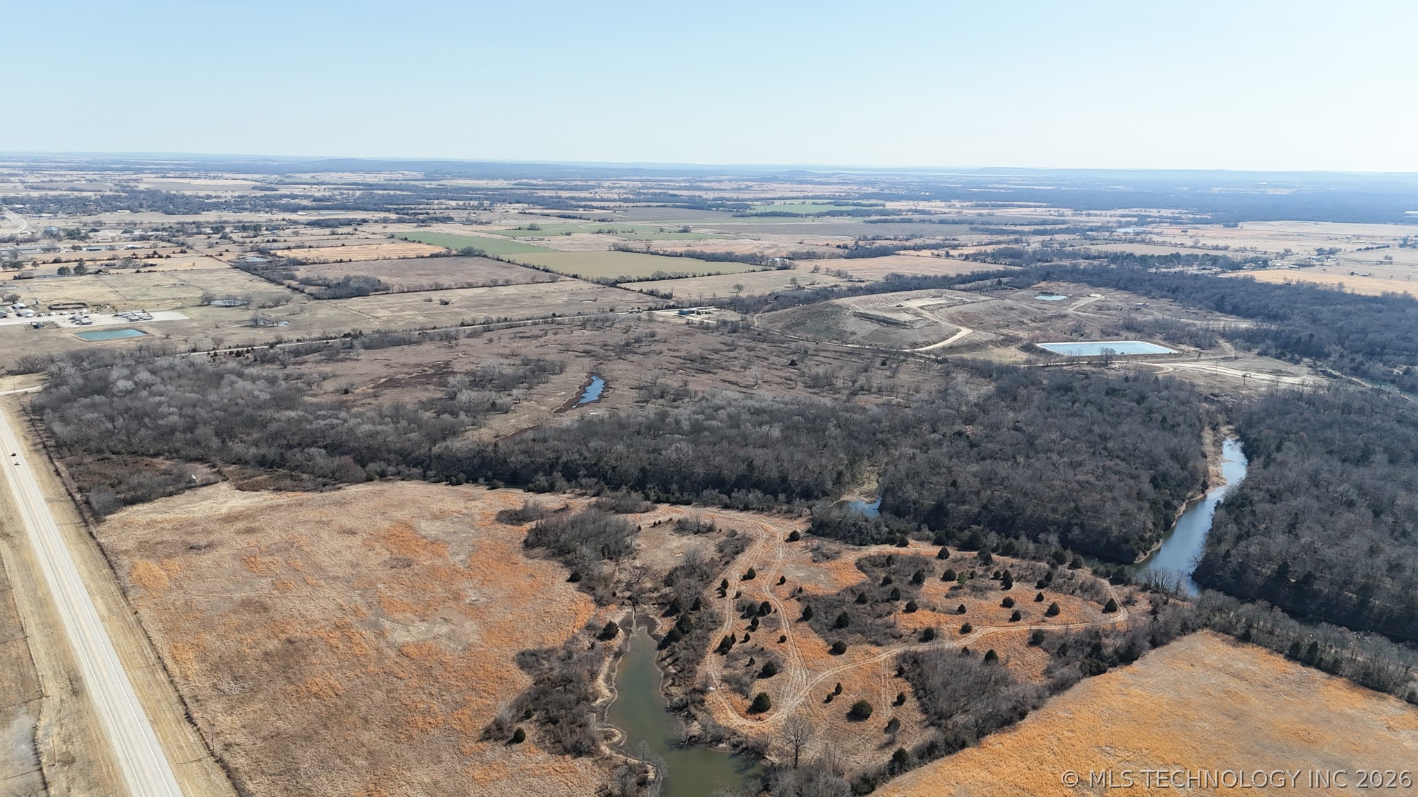 Hwy 62 Property Photo 6