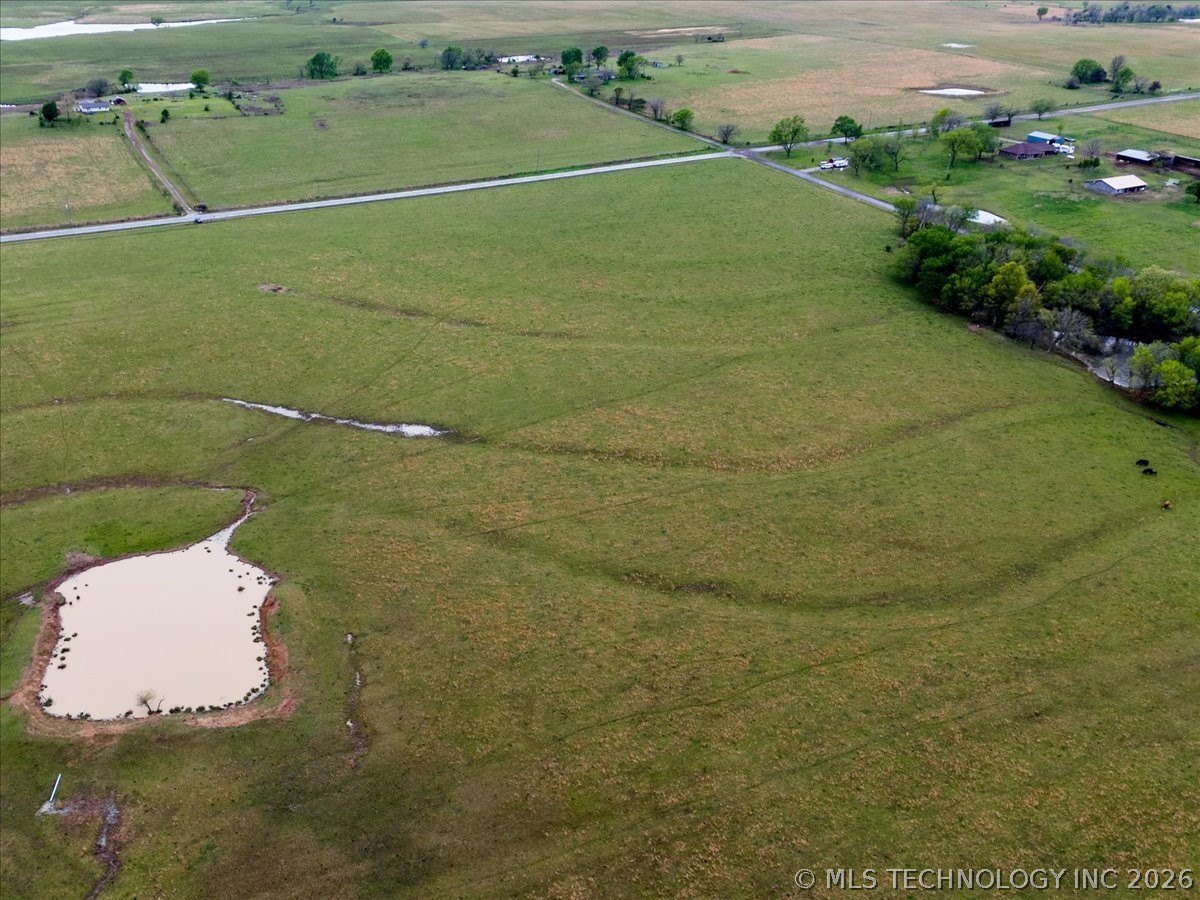 28 S 4360 Road Property Photo 19