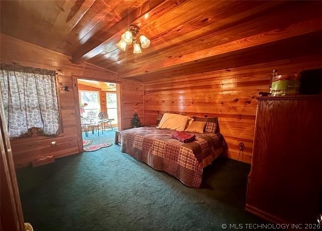 444561 Robin Drive Property Photo 7
