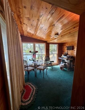 444561 Robin Drive Property Photo 8
