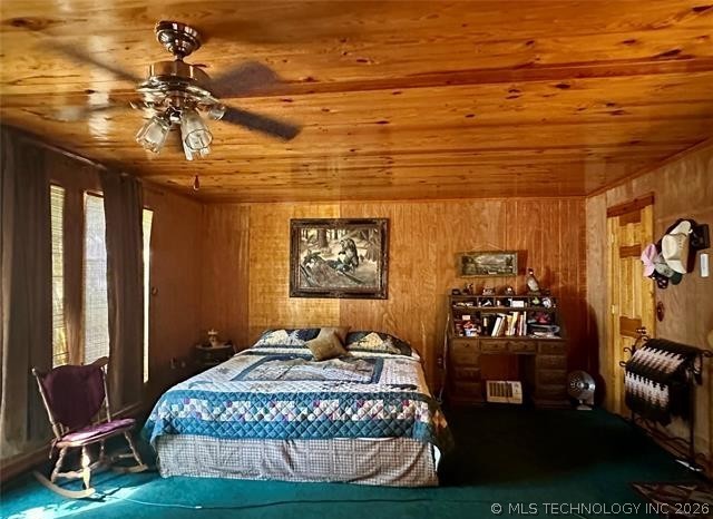 444561 Robin Drive Property Photo 9