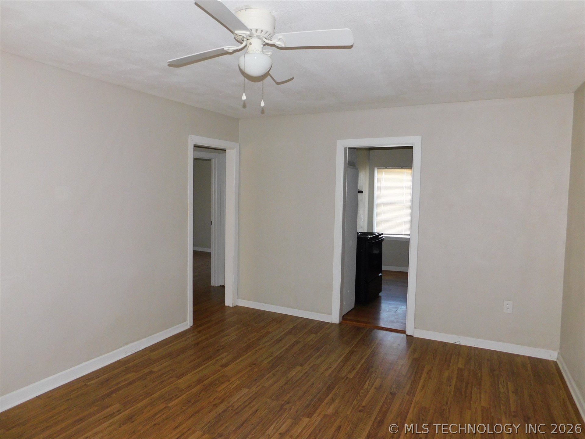1183 Nw Ozmun Avenue Property Photo 5