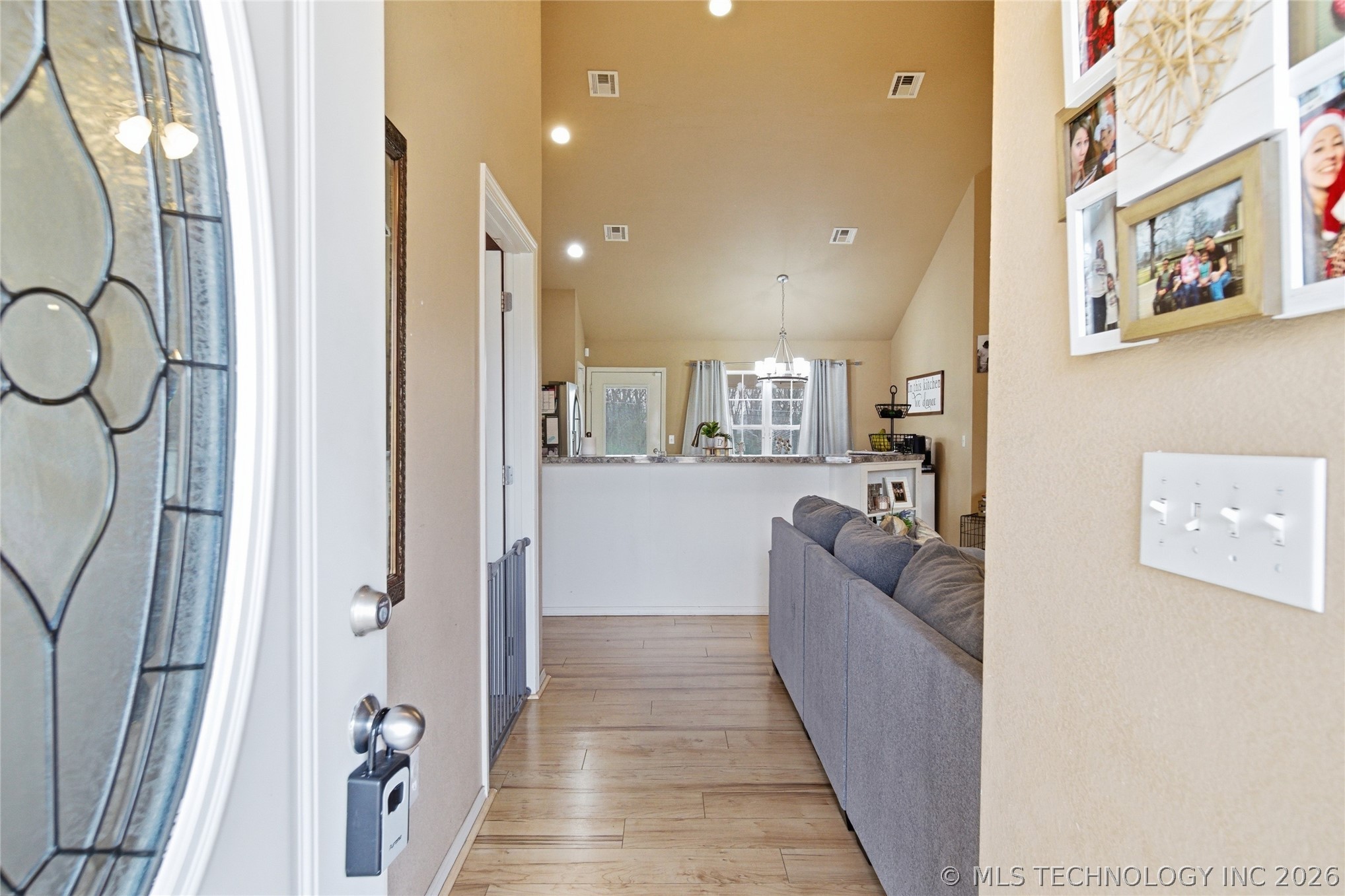 9212 E Shiloh Road Property Photo 4