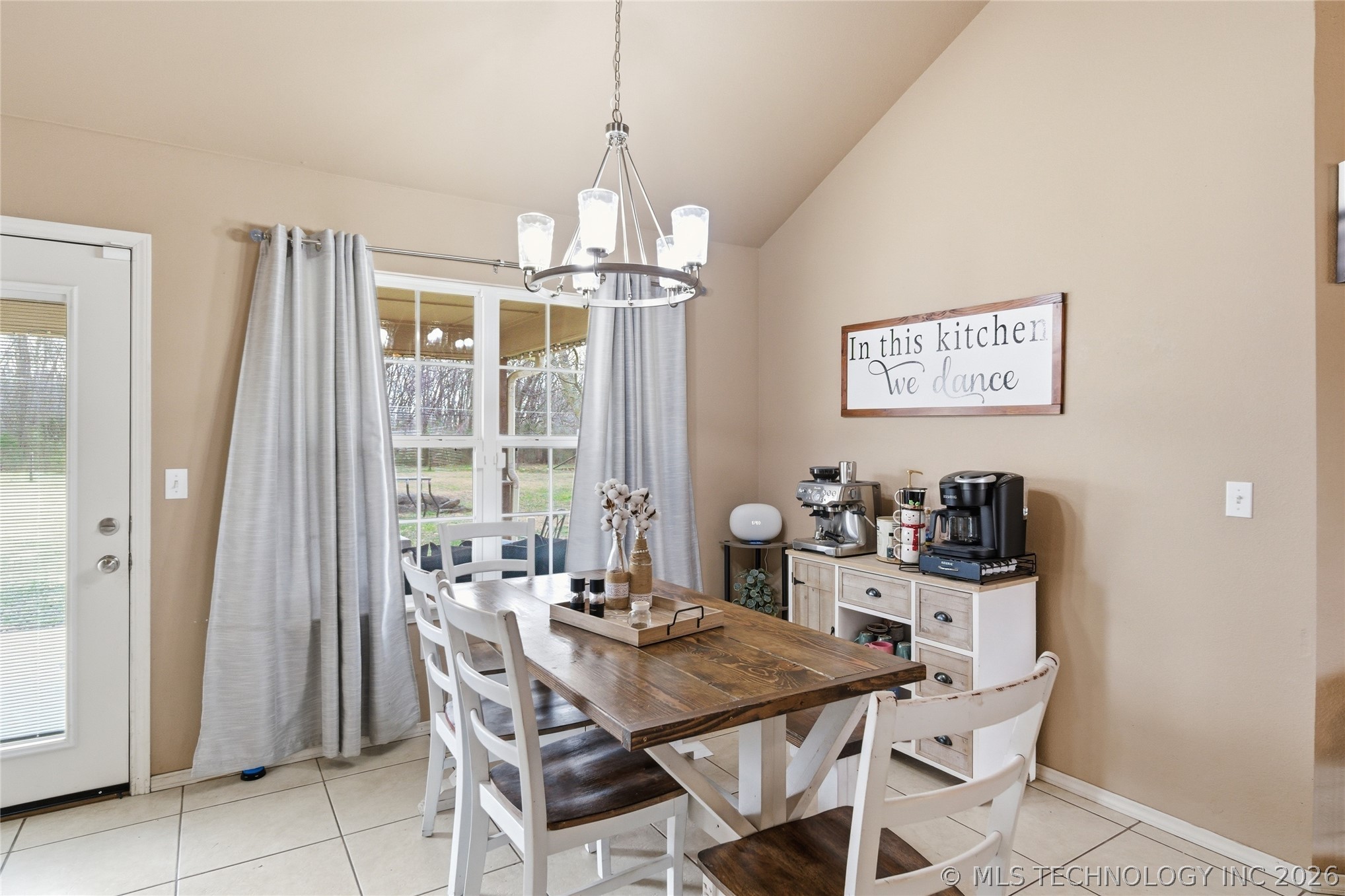 9212 E Shiloh Road Property Photo 8