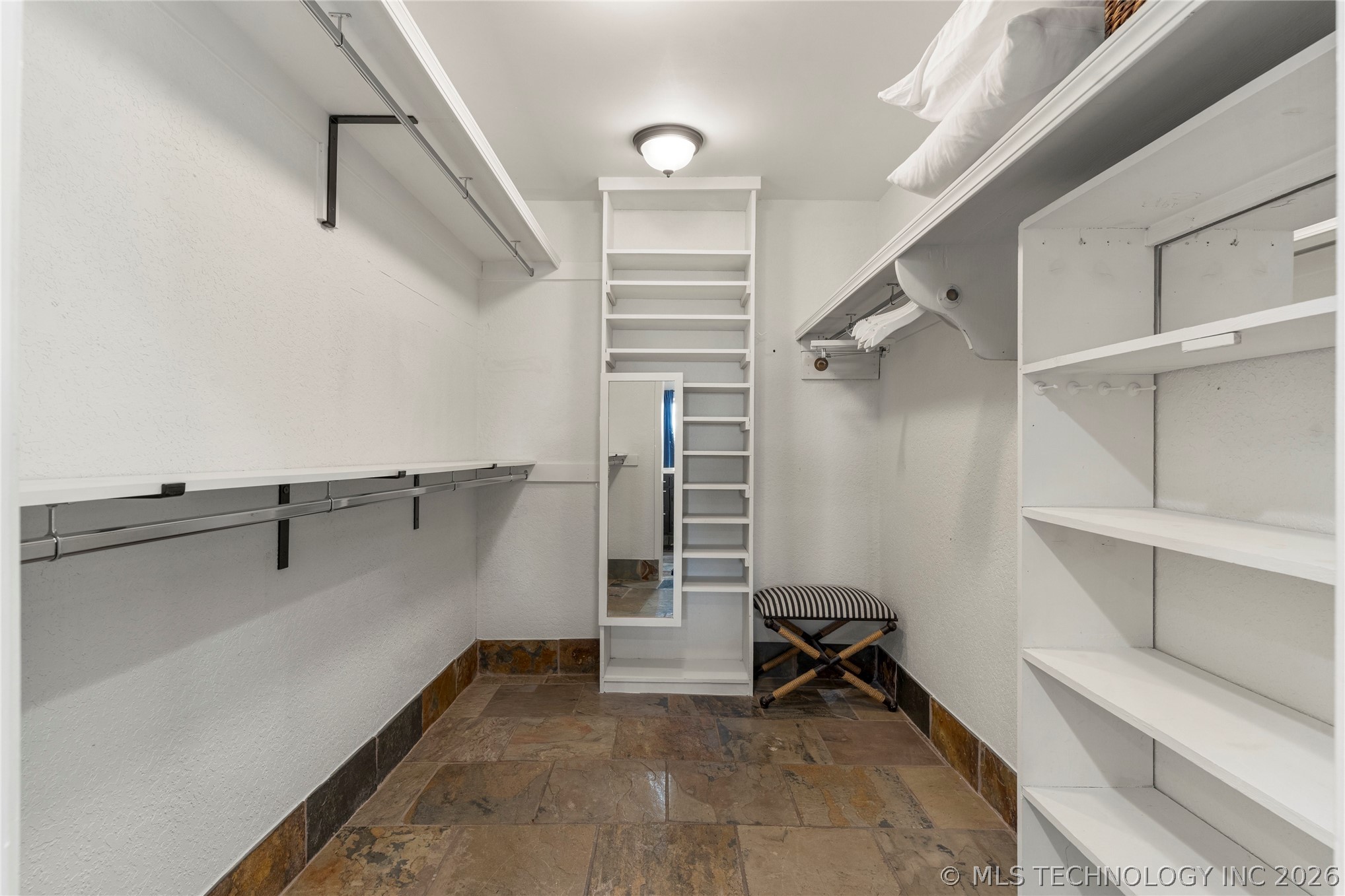 7110 S Evanston Avenue Property Photo 29