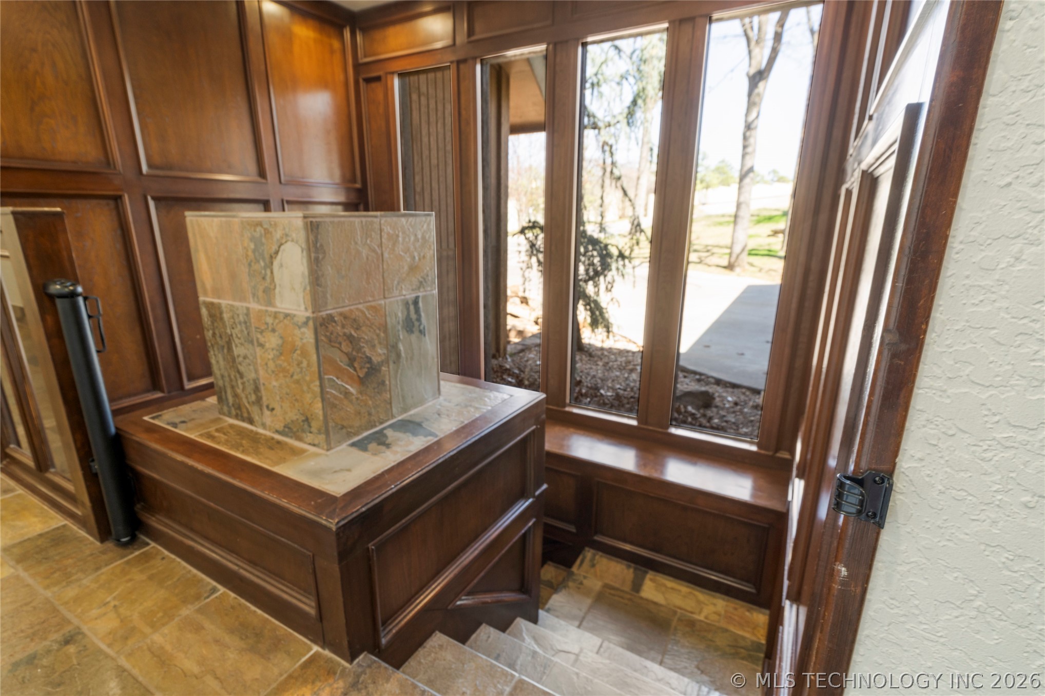 7110 S Evanston Avenue Property Photo 47