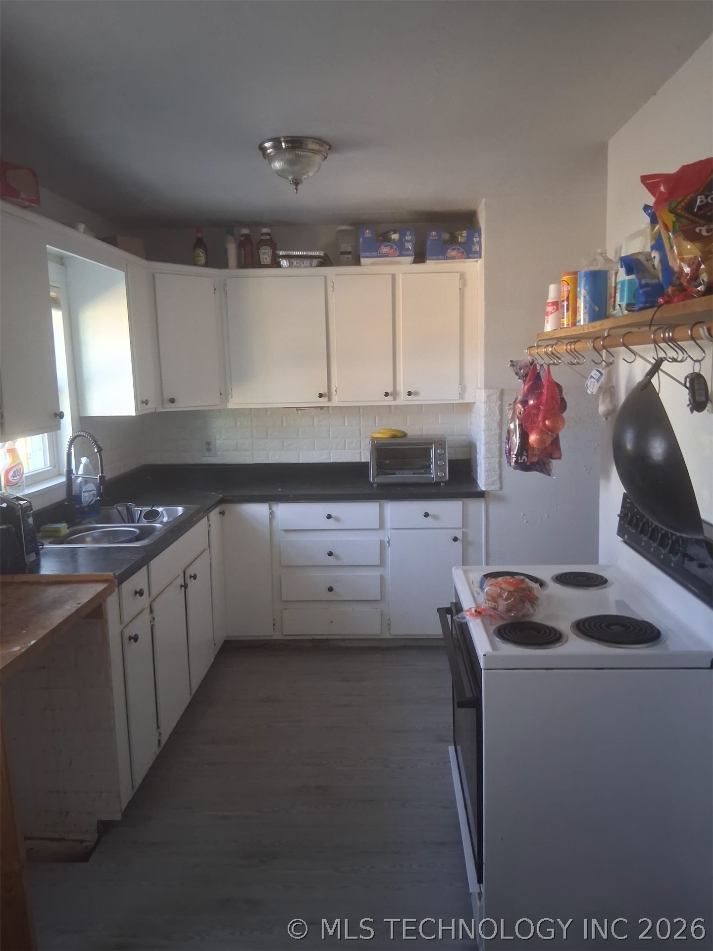 1104 Hilldale Drive Property Photo 16