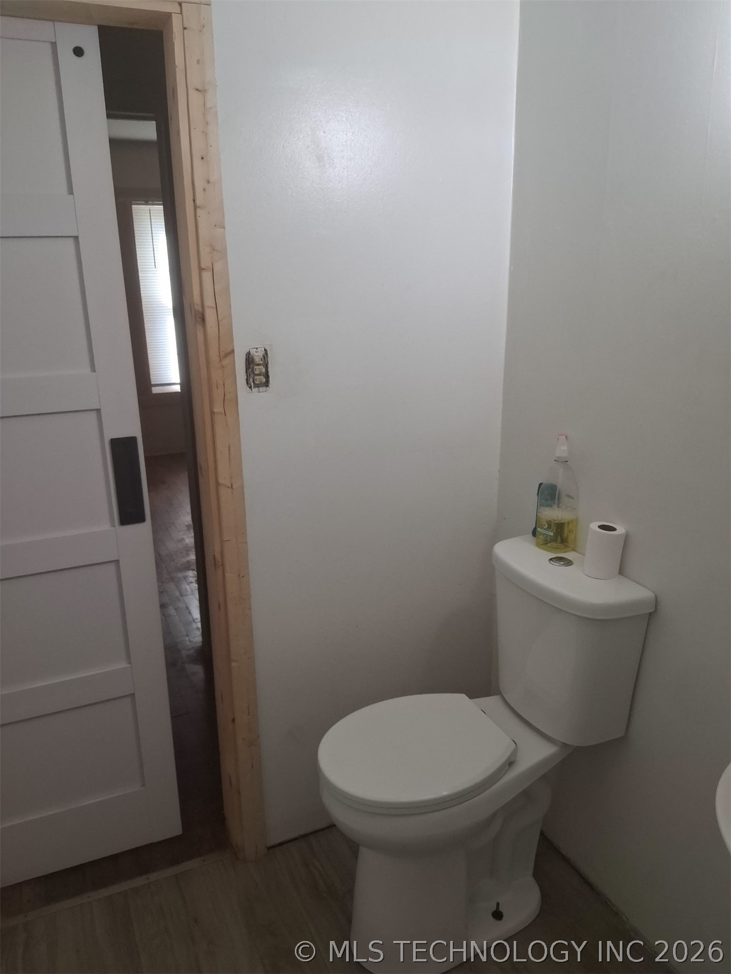 1104 Hilldale Drive Property Photo 23