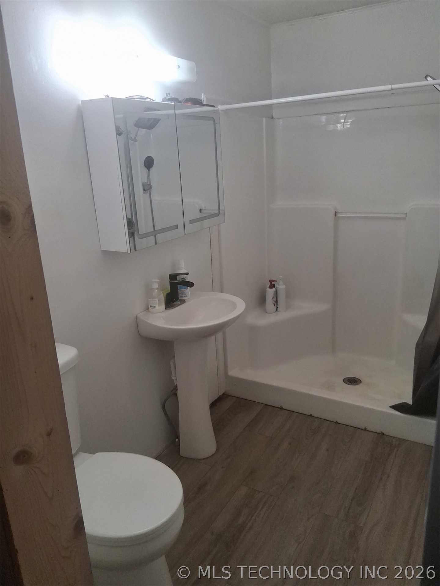 1104 Hilldale Drive Property Photo 24