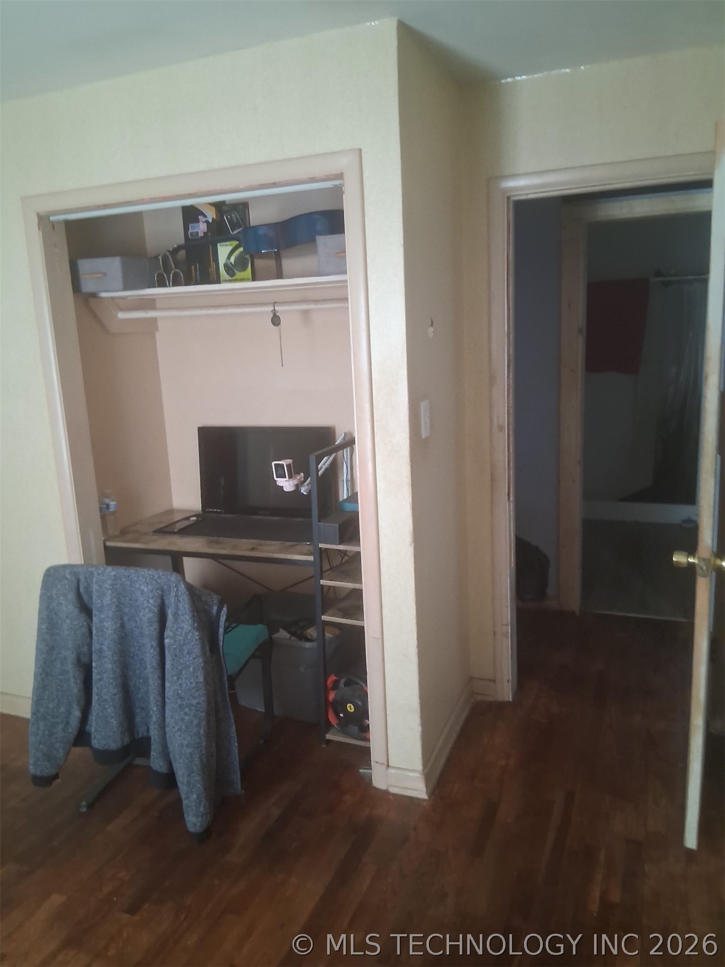 1104 Hilldale Drive Property Photo 29