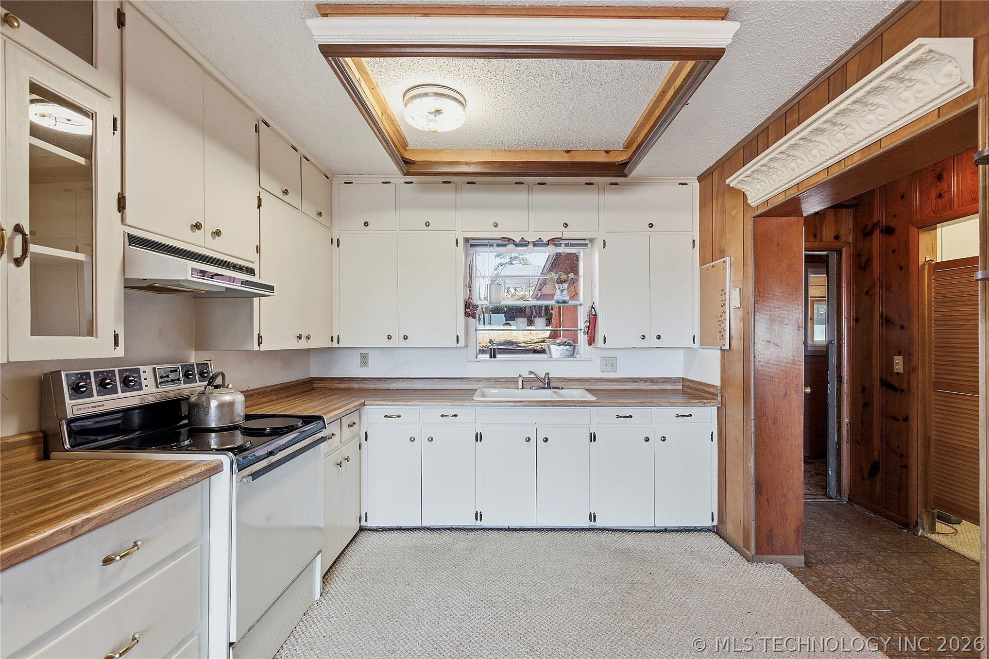 32262 E 720 Road Property Photo 9