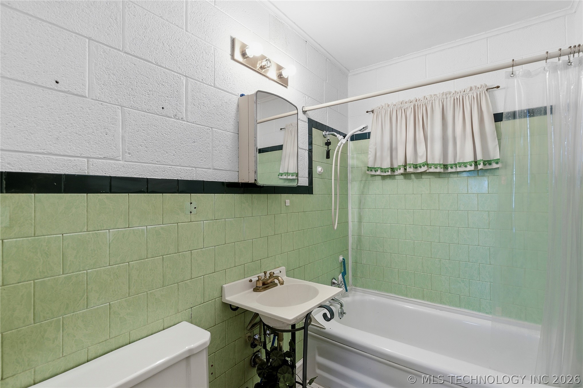 32262 E 720 Road Property Photo 12
