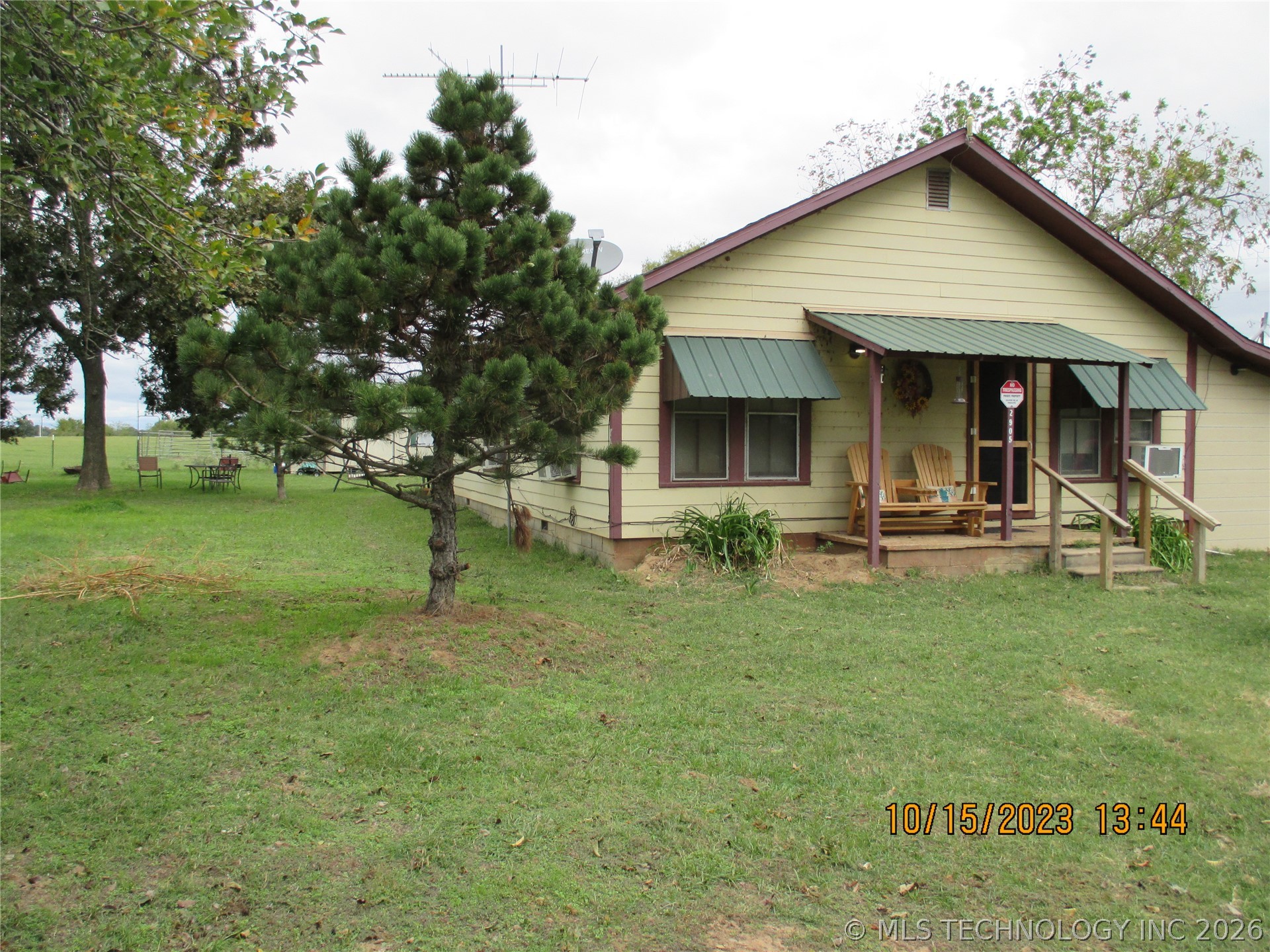 2905 E 2110 Property Photo 1