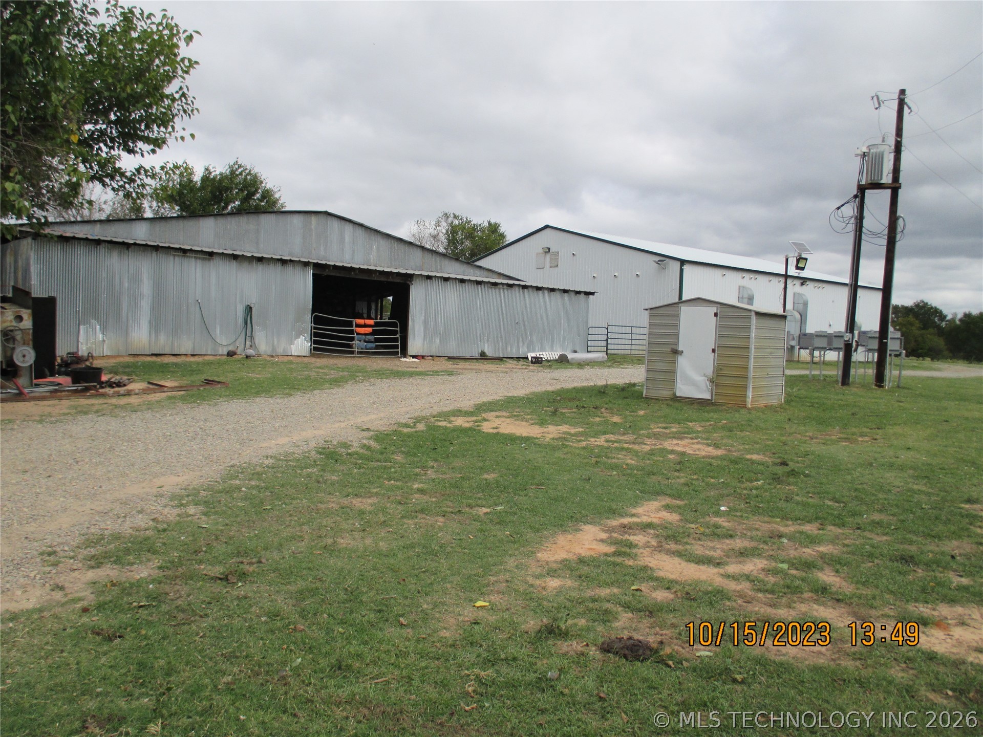 2905 E 2110 Property Photo 11