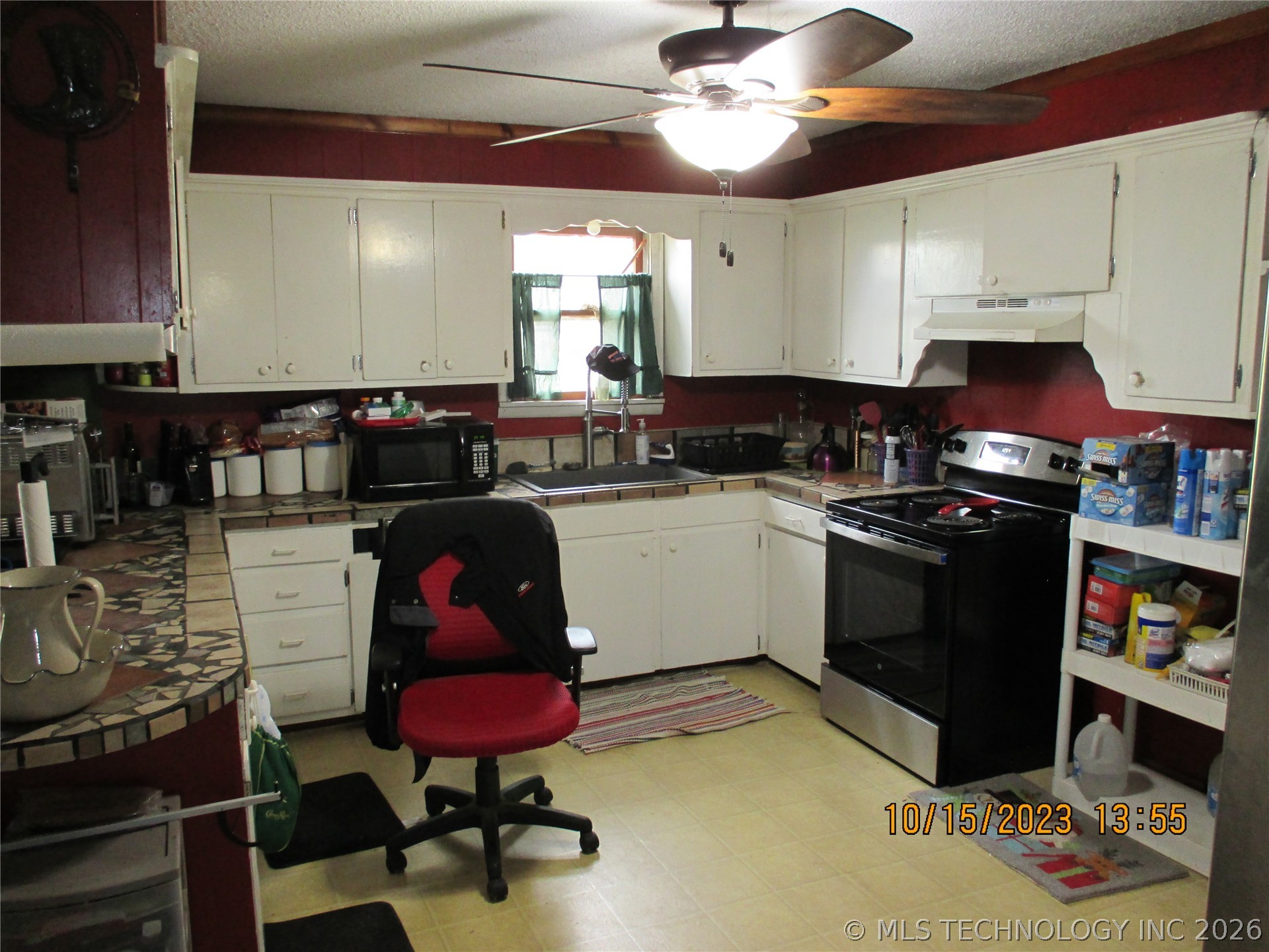 2905 E 2110 Property Photo 16