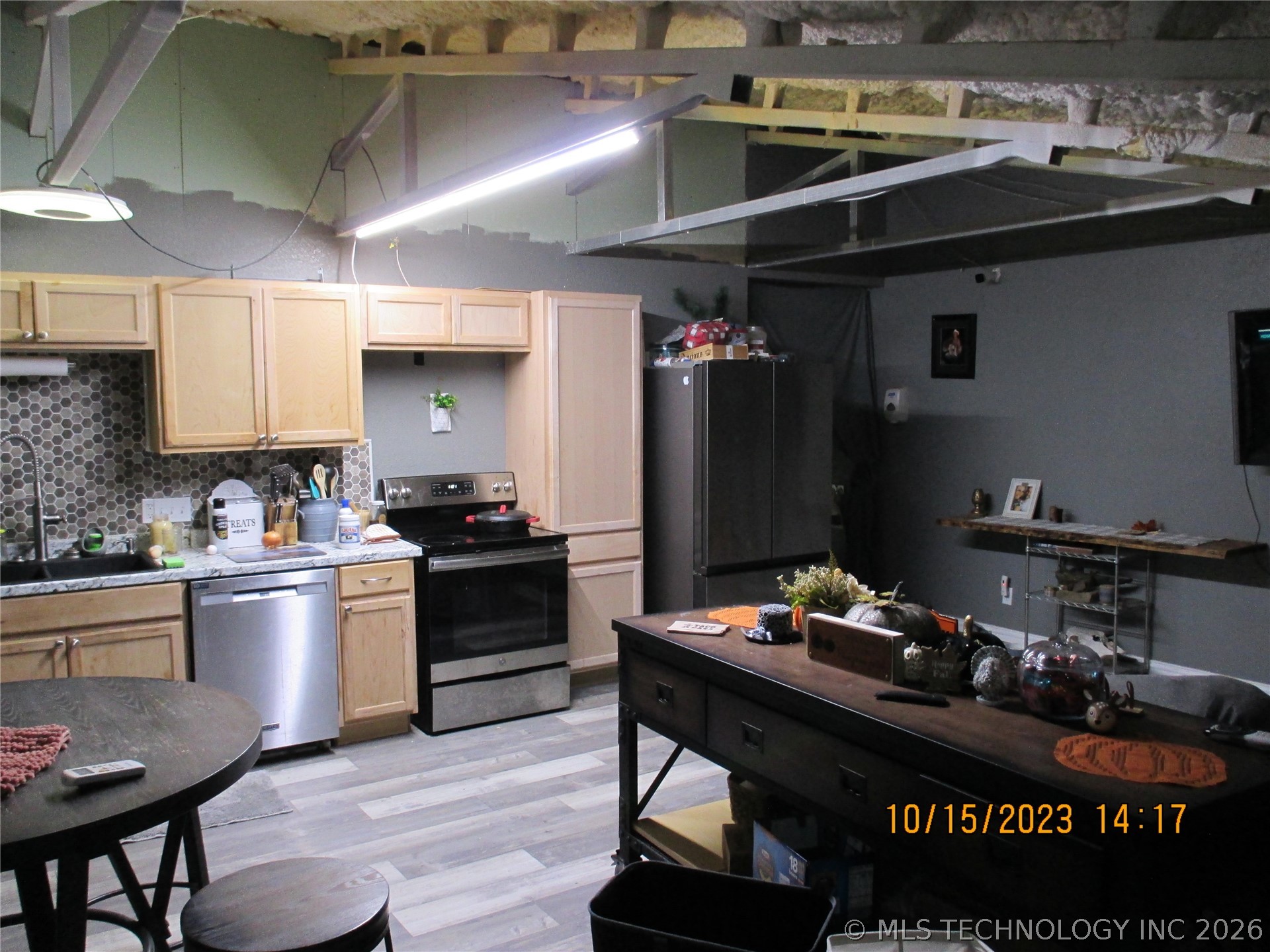 2905 E 2110 Property Photo 62