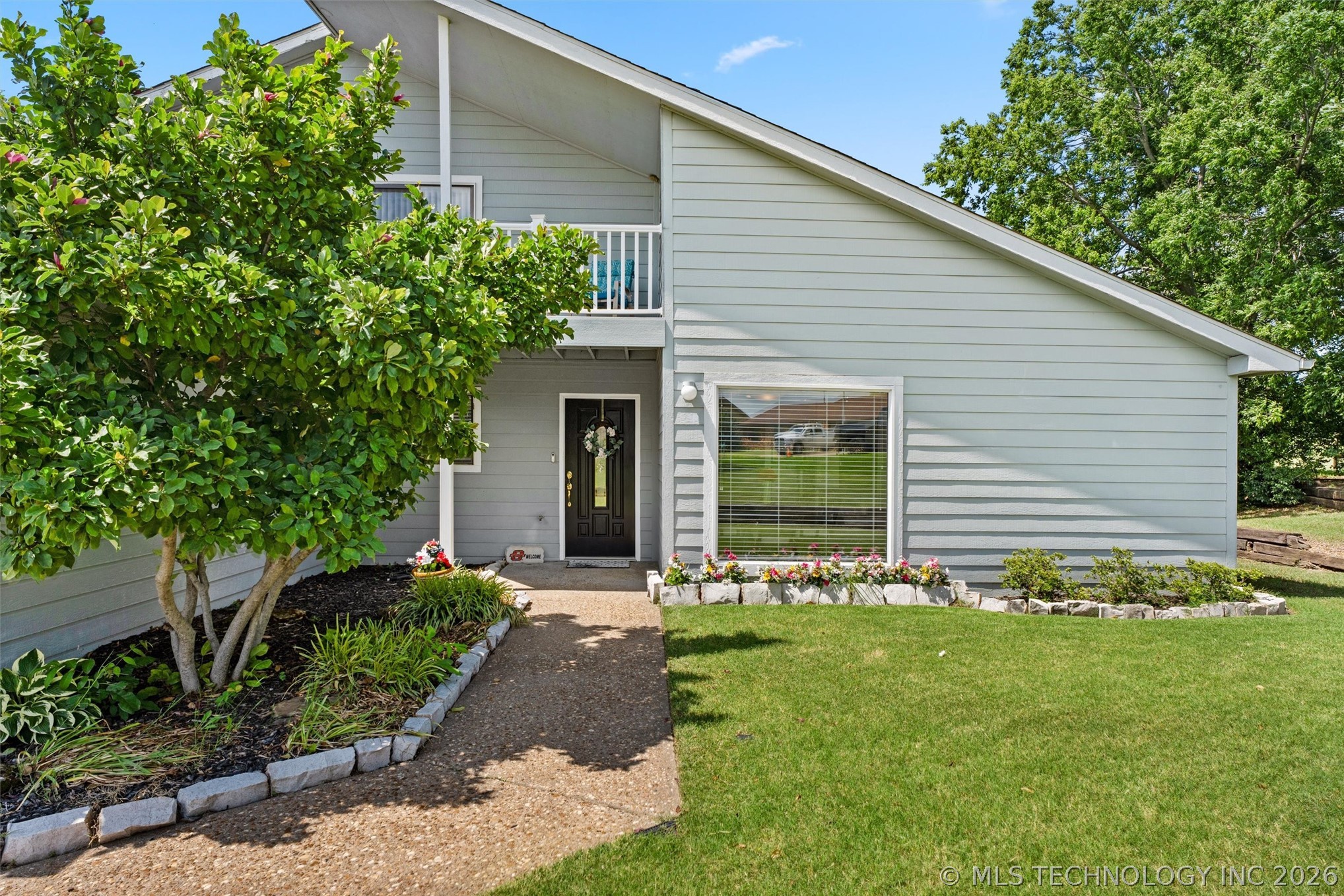 201 Clear Ridge Court